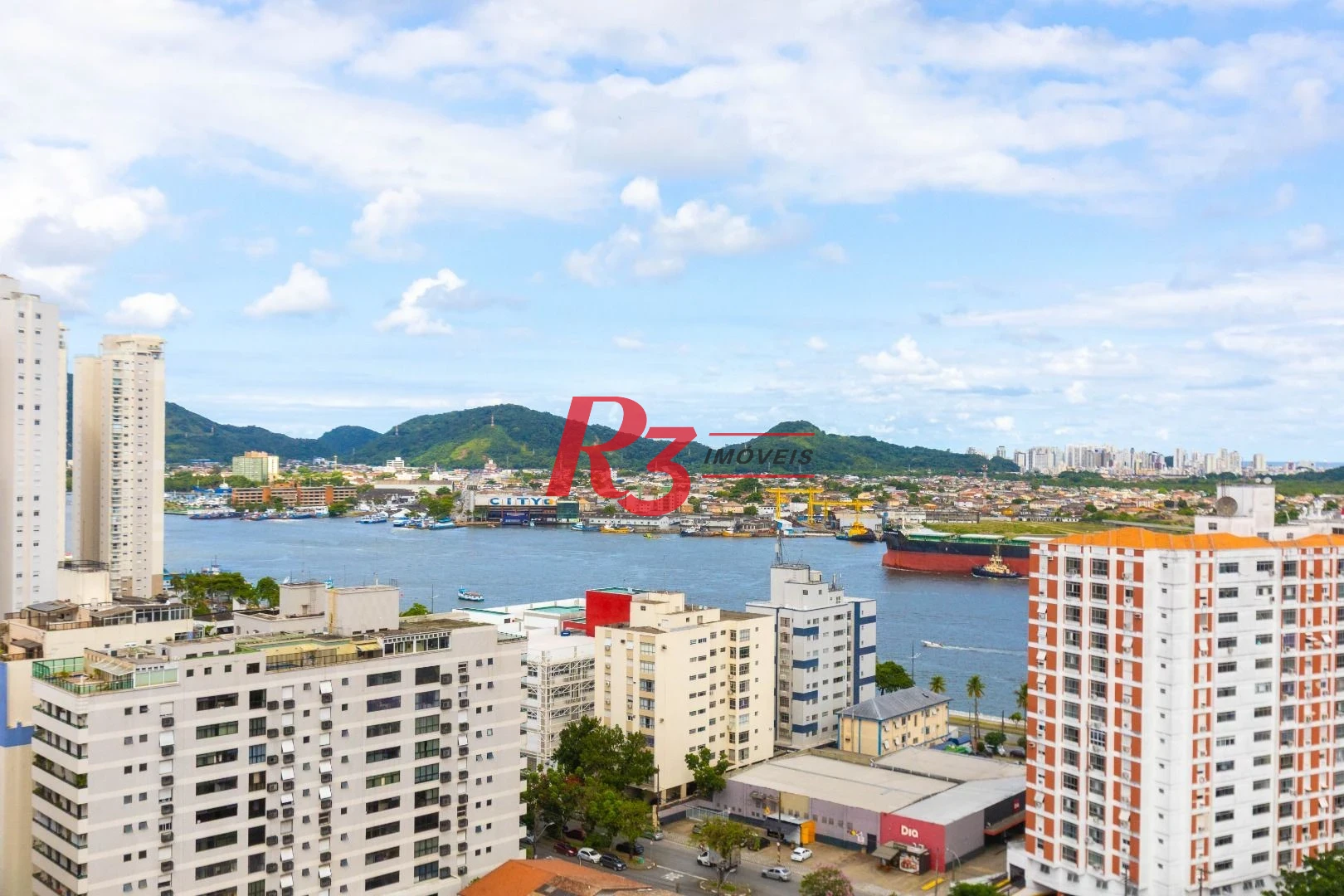 Apartamento com 3 dormitórios à venda, 166 m² por R$ 3.200.000,00 - Ponta da Praia - Santos/SP