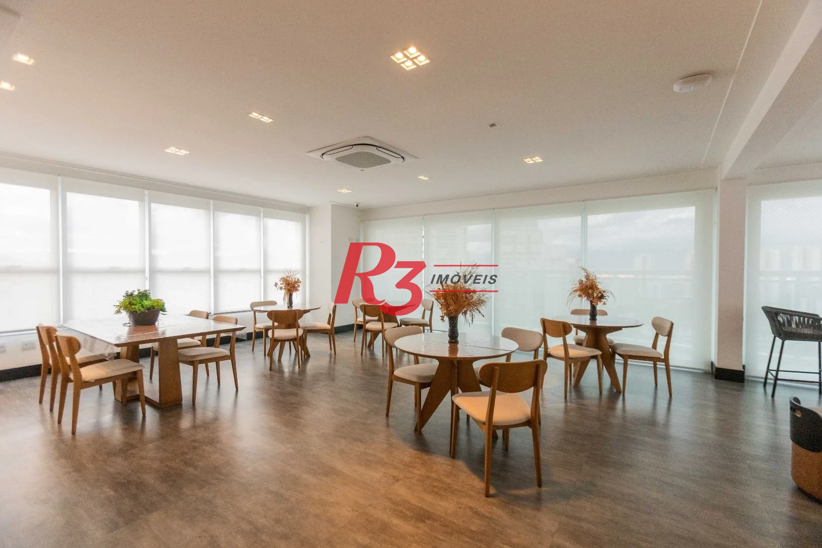 Apartamento com 3 dormitórios à venda, 166 m² por R$ 3.200.000,00 - Ponta da Praia - Santos/SP