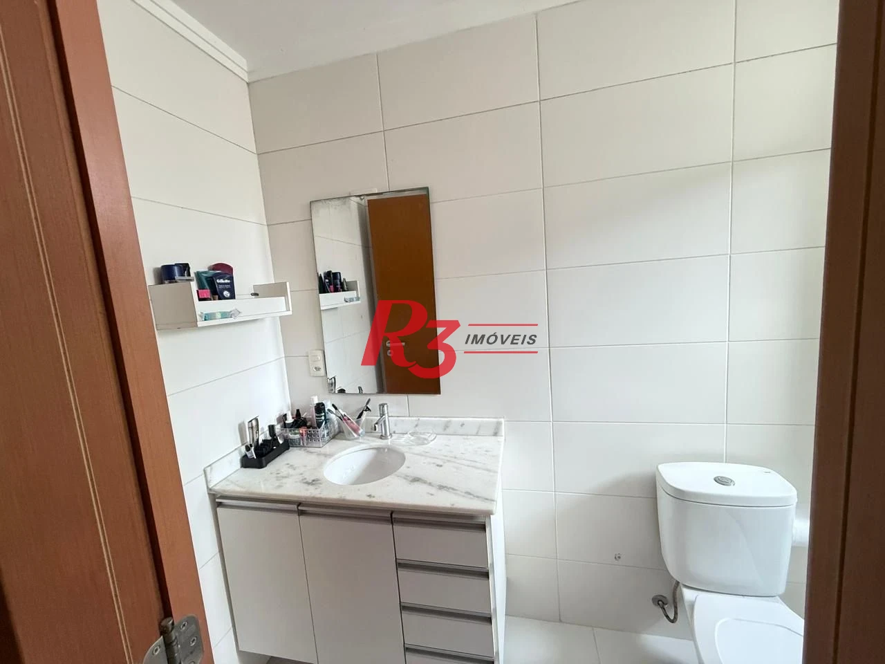Apartamento com 2 dormitórios à venda, 68 m² por R$ 740.000,00 - Campo Grande - Santos/SP