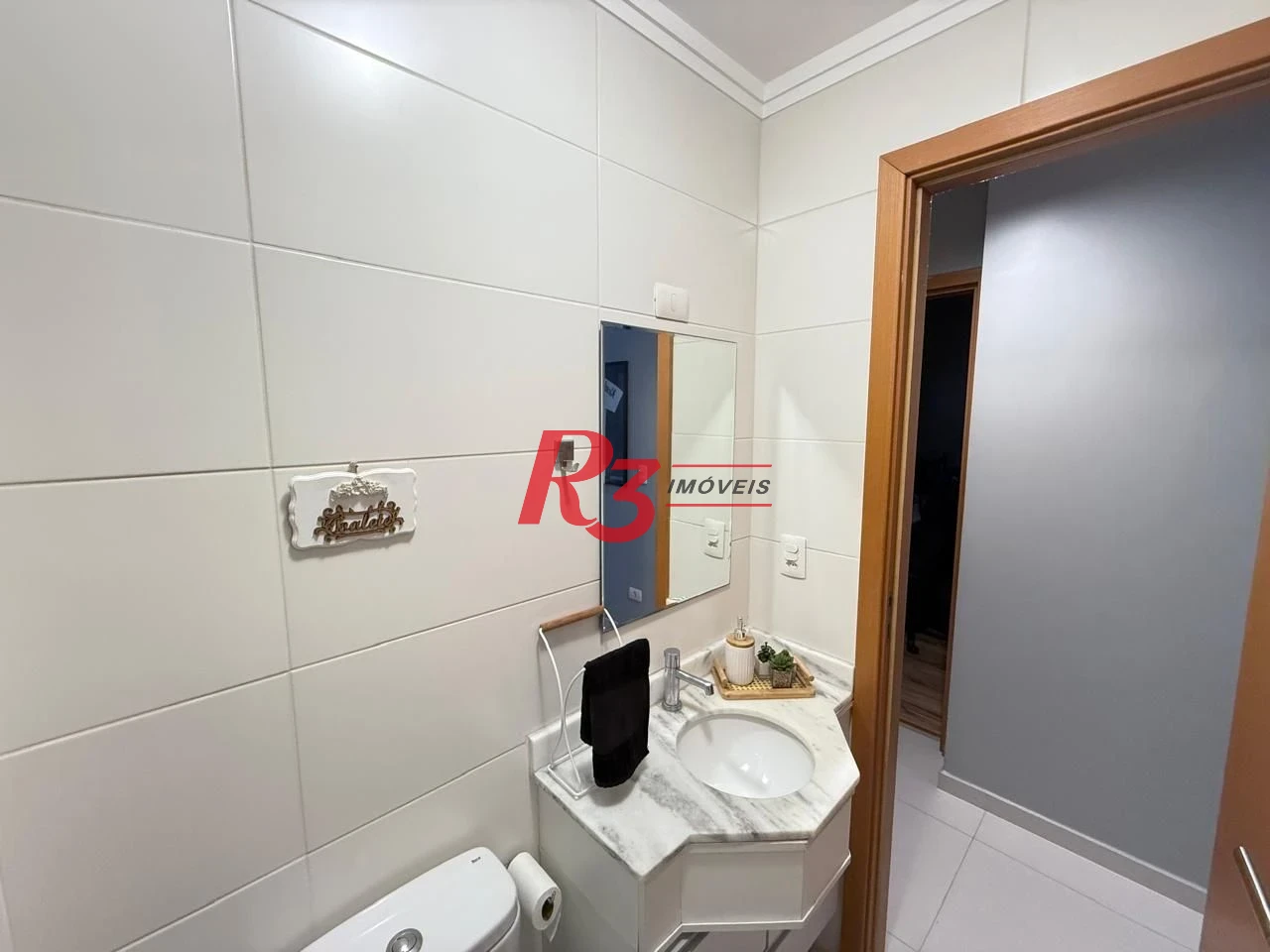 Apartamento com 2 dormitórios à venda, 68 m² por R$ 740.000,00 - Campo Grande - Santos/SP