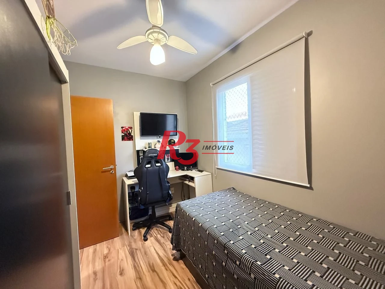Apartamento com 2 dormitórios à venda, 68 m² por R$ 740.000,00 - Campo Grande - Santos/SP