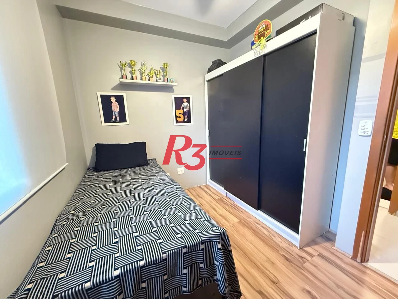 Apartamento com 2 dormitórios à venda, 68 m² por R$ 740.000,00 - Campo Grande - Santos/SP