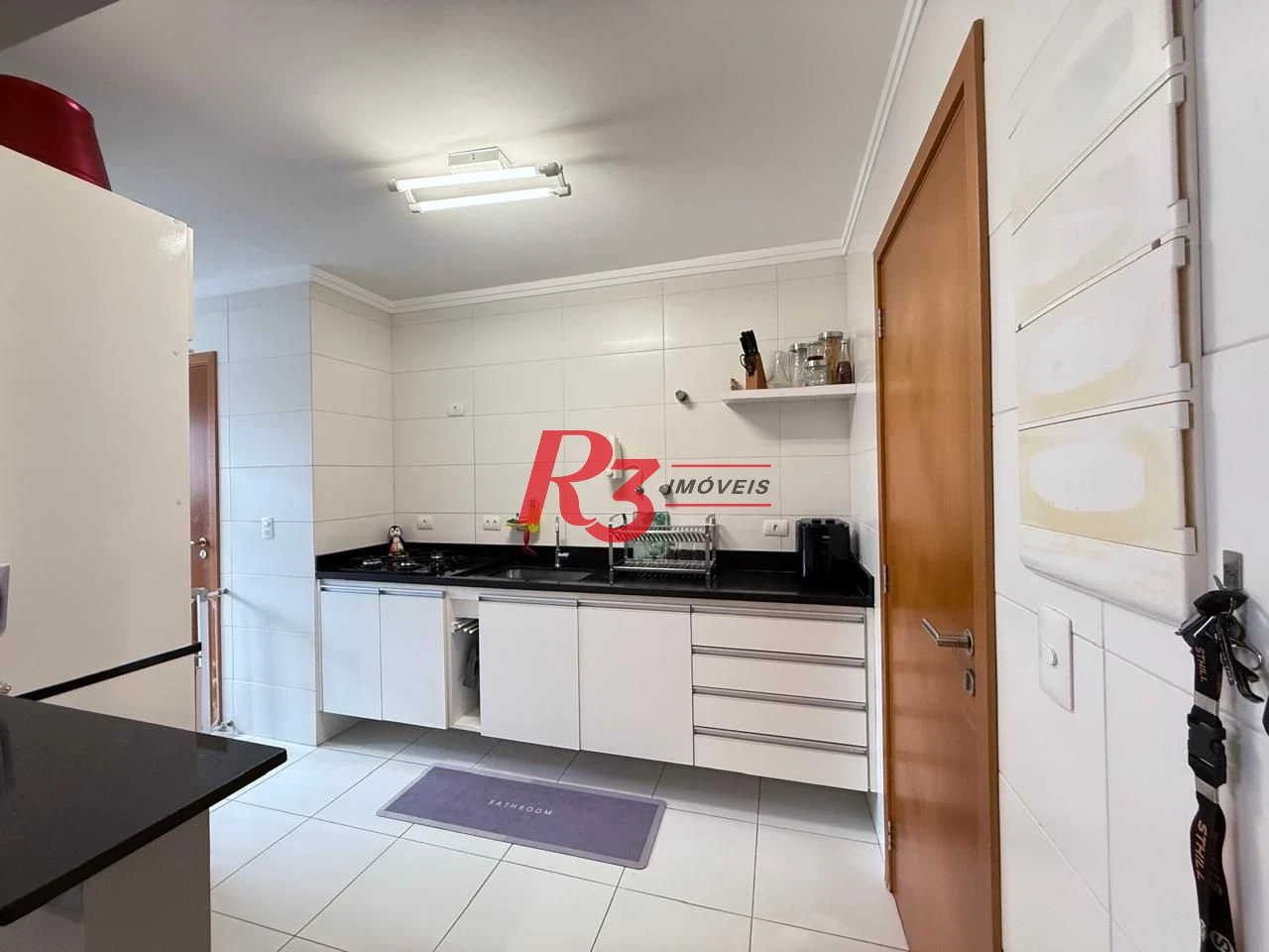 Apartamento com 2 dormitórios à venda, 68 m² por R$ 740.000,00 - Campo Grande - Santos/SP