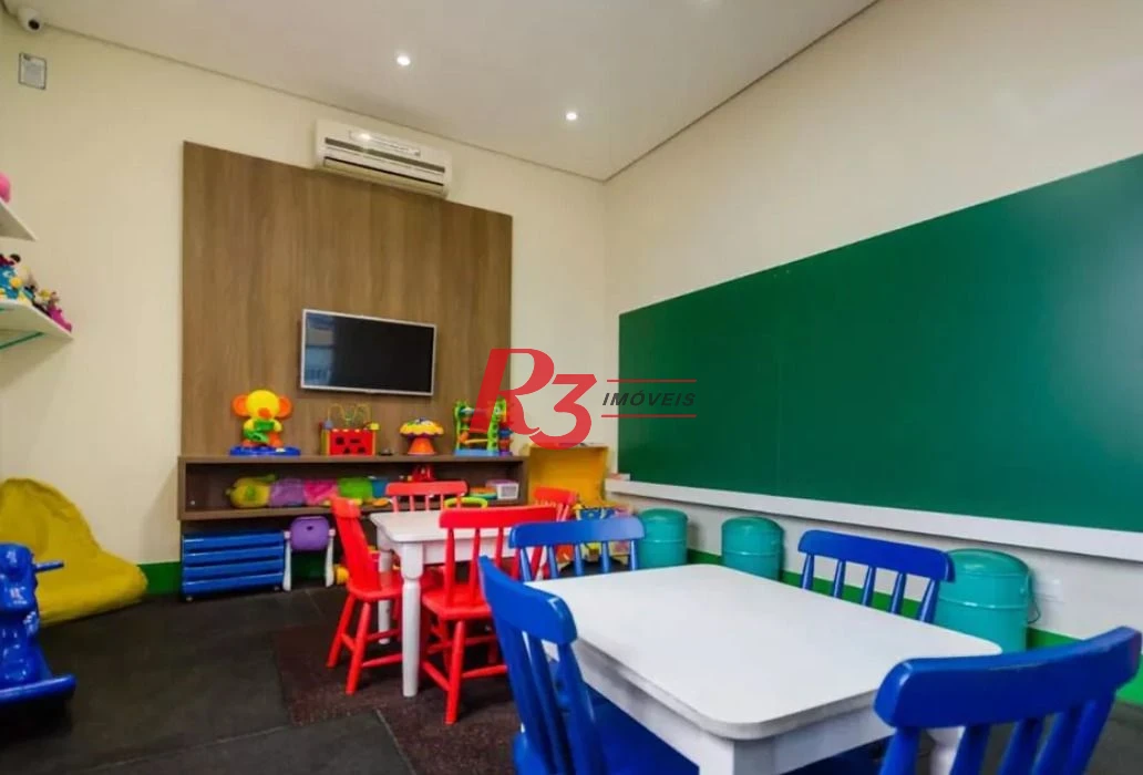 Apartamento com 2 dormitórios à venda, 68 m² por R$ 740.000,00 - Campo Grande - Santos/SP