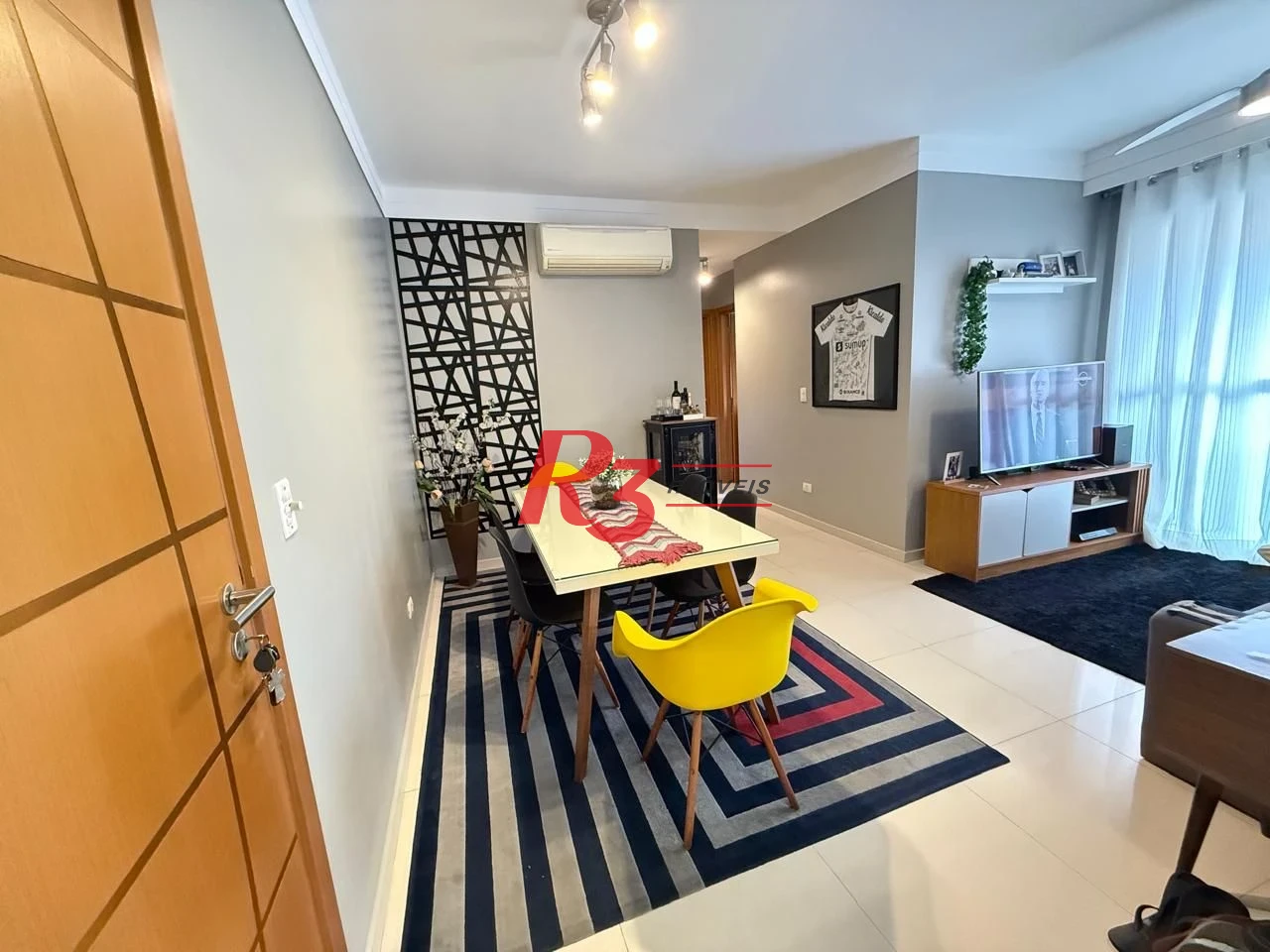 Apartamento com 2 dormitórios à venda, 68 m² por R$ 740.000,00 - Campo Grande - Santos/SP