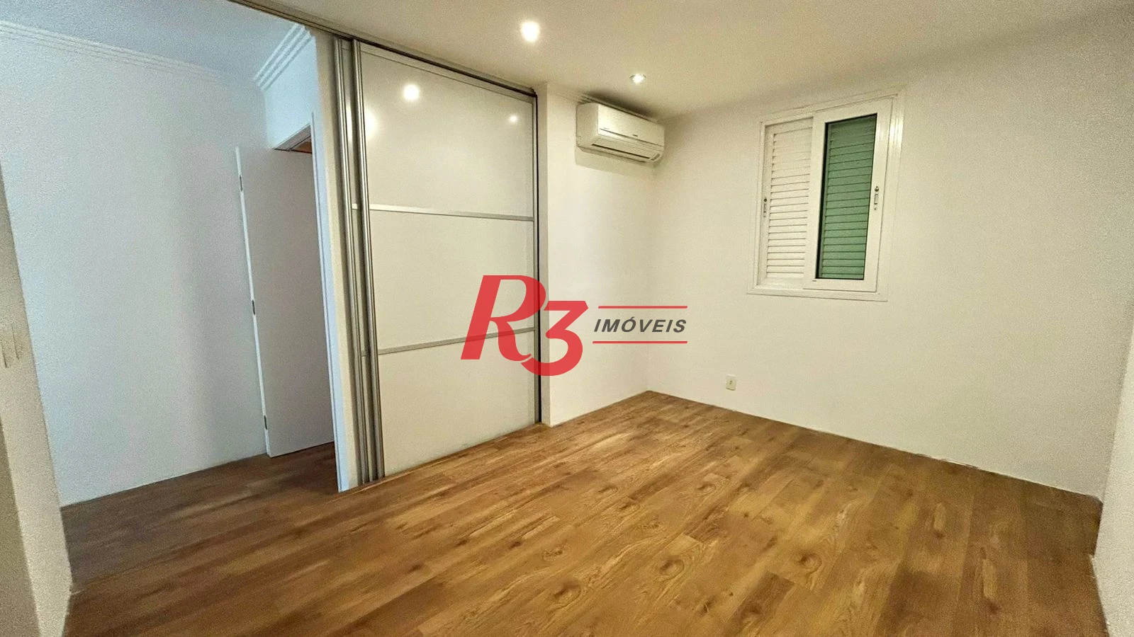 Apartamento com 2 dormitórios, 85 m² - venda por R$ 750.000,00 ou aluguel por R$ 6.500,00/mês - Gonzaga - Santos/SP