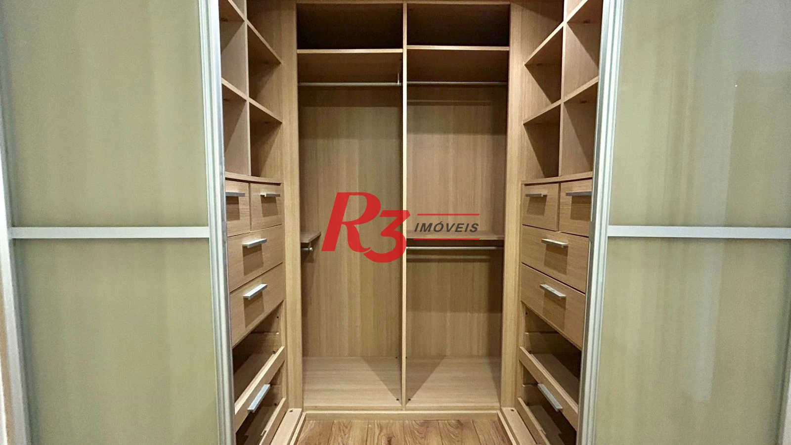 Apartamento com 2 dormitórios, 85 m² - venda por R$ 750.000,00 ou aluguel por R$ 6.500,00/mês - Gonzaga - Santos/SP