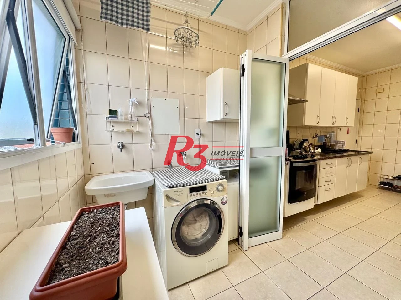 Apartamento com 2 dormitórios à venda, 98 m² por R$ 980.000,00 - Boqueirão - Santos/SP