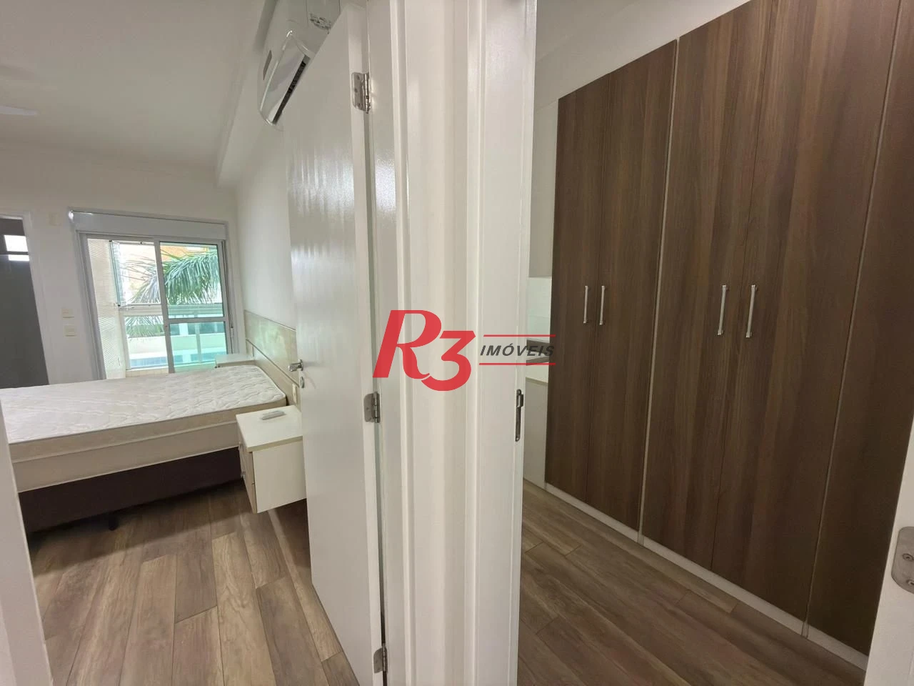 Apartamento com 2 dormitórios à venda, 134 m² por R$ 1.900.000,00 - Ponta da Praia - Santos/SP