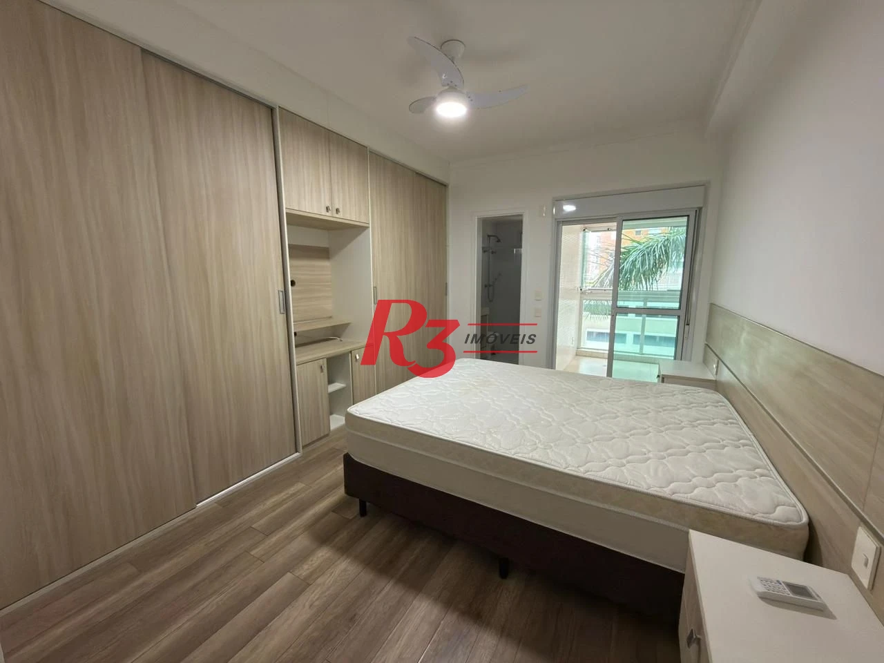 Apartamento com 2 dormitórios à venda, 134 m² por R$ 1.900.000,00 - Ponta da Praia - Santos/SP