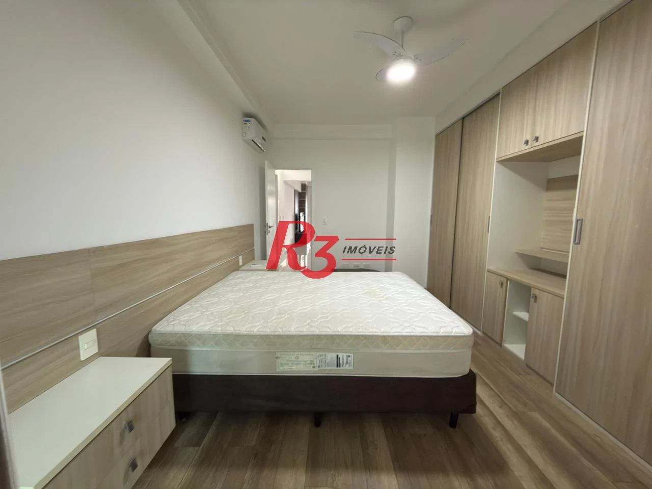 Apartamento com 2 dormitórios à venda, 134 m² por R$ 1.900.000,00 - Ponta da Praia - Santos/SP