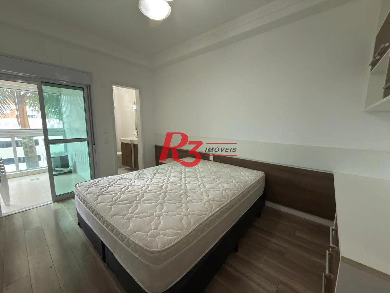 Apartamento com 2 dormitórios à venda, 134 m² por R$ 1.900.000,00 - Ponta da Praia - Santos/SP