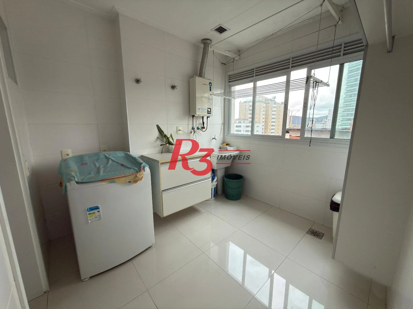 Apartamento com 2 dormitórios à venda, 134 m² por R$ 1.900.000,00 - Ponta da Praia - Santos/SP