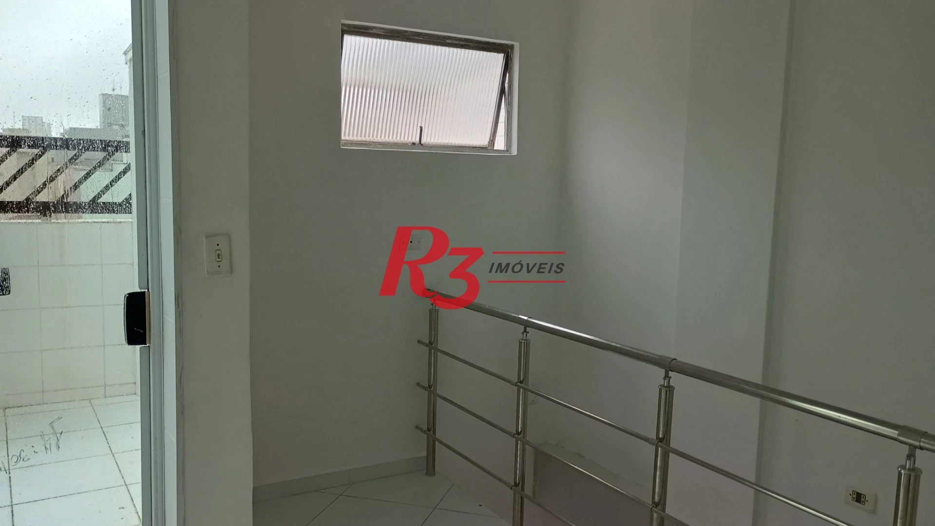 Cobertura com 2 dormitórios à venda, 105 m² por R$ 450.000,00 - José Menino - Santos/SP