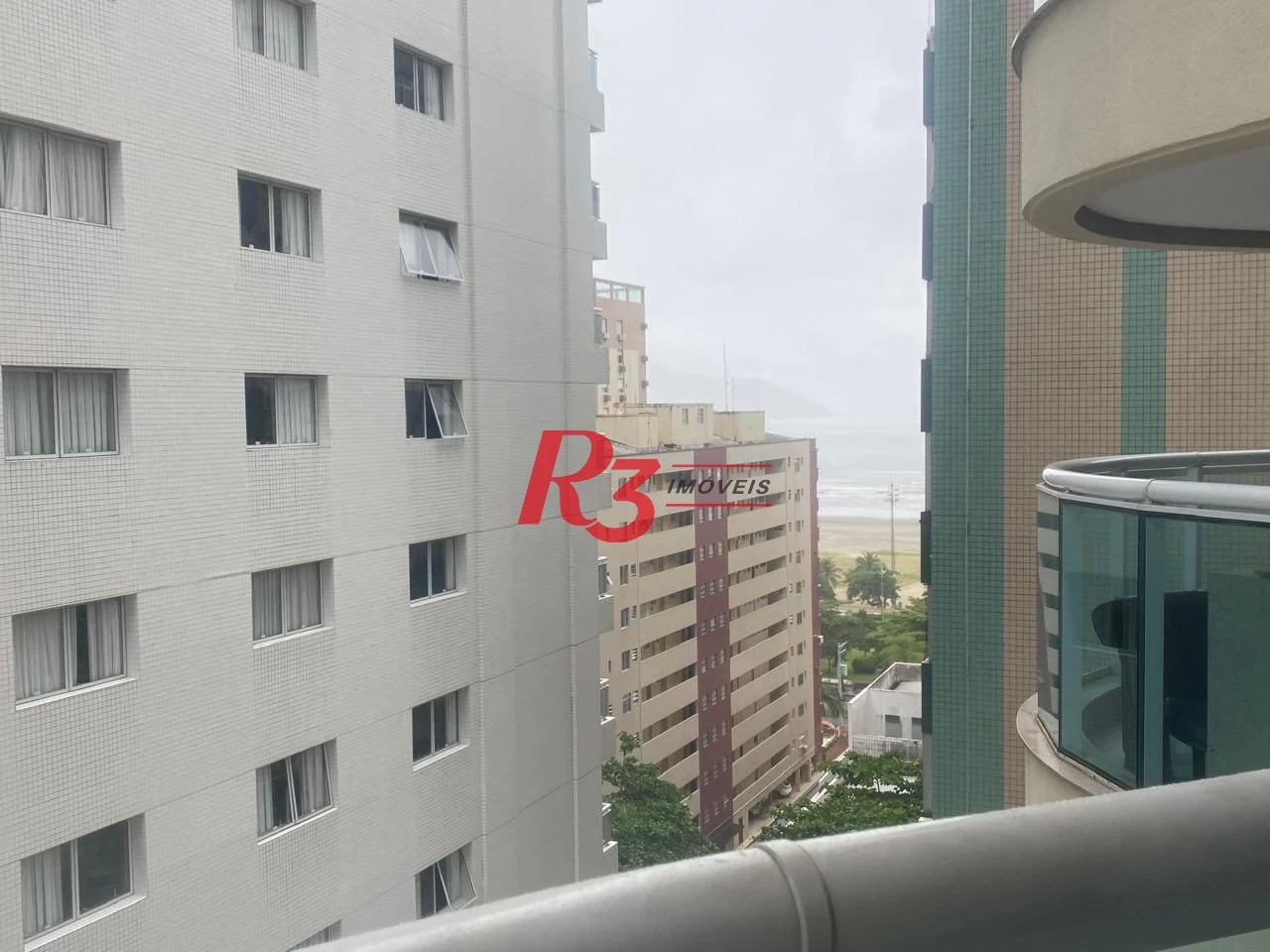 Apartamento com 1 dormitório para alugar, 45 m² por R$ 5.700,00/mês - Gonzaga - Santos/SP