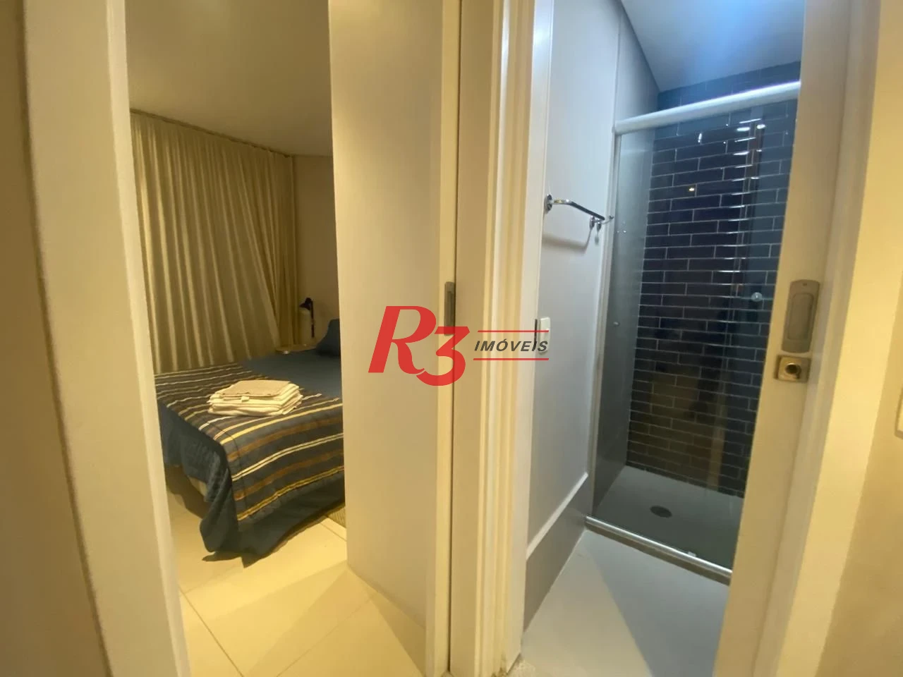 Apartamento com 1 dormitório para alugar, 45 m² por R$ 5.700,00/mês - Gonzaga - Santos/SP