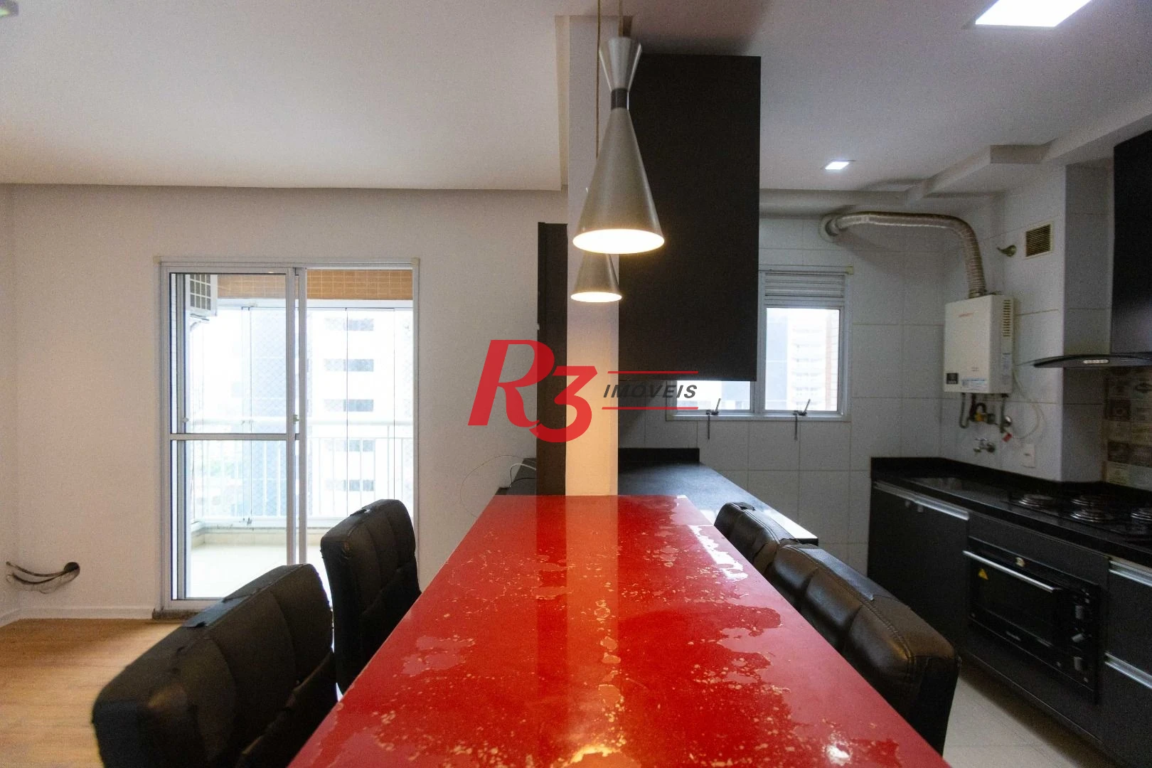Apartamento com 2 dormitórios à venda, 64 m² por R$ 540.000,00 - Estuário - Santos/SP