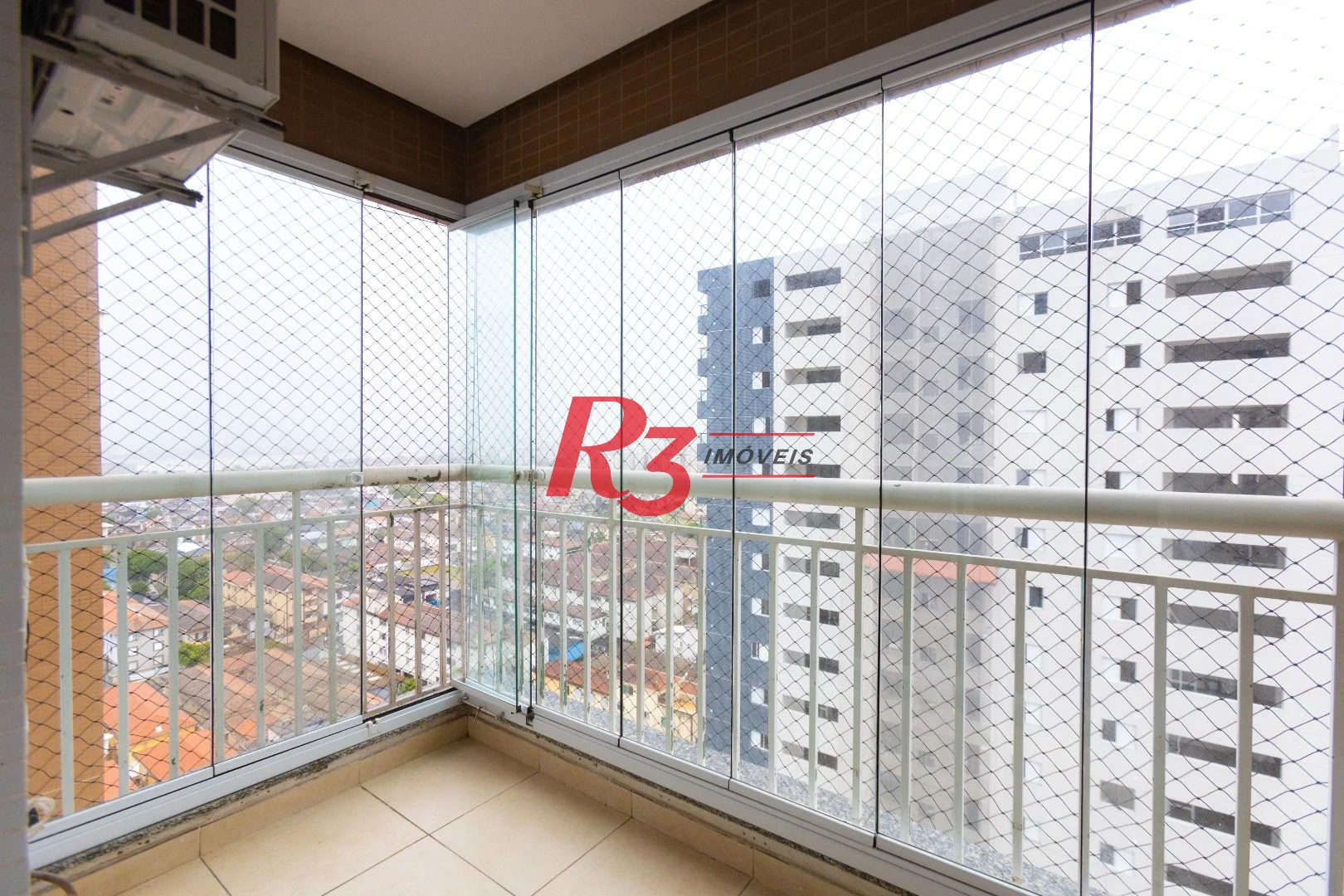 Apartamento com 2 dormitórios à venda, 64 m² por R$ 540.000,00 - Estuário - Santos/SP