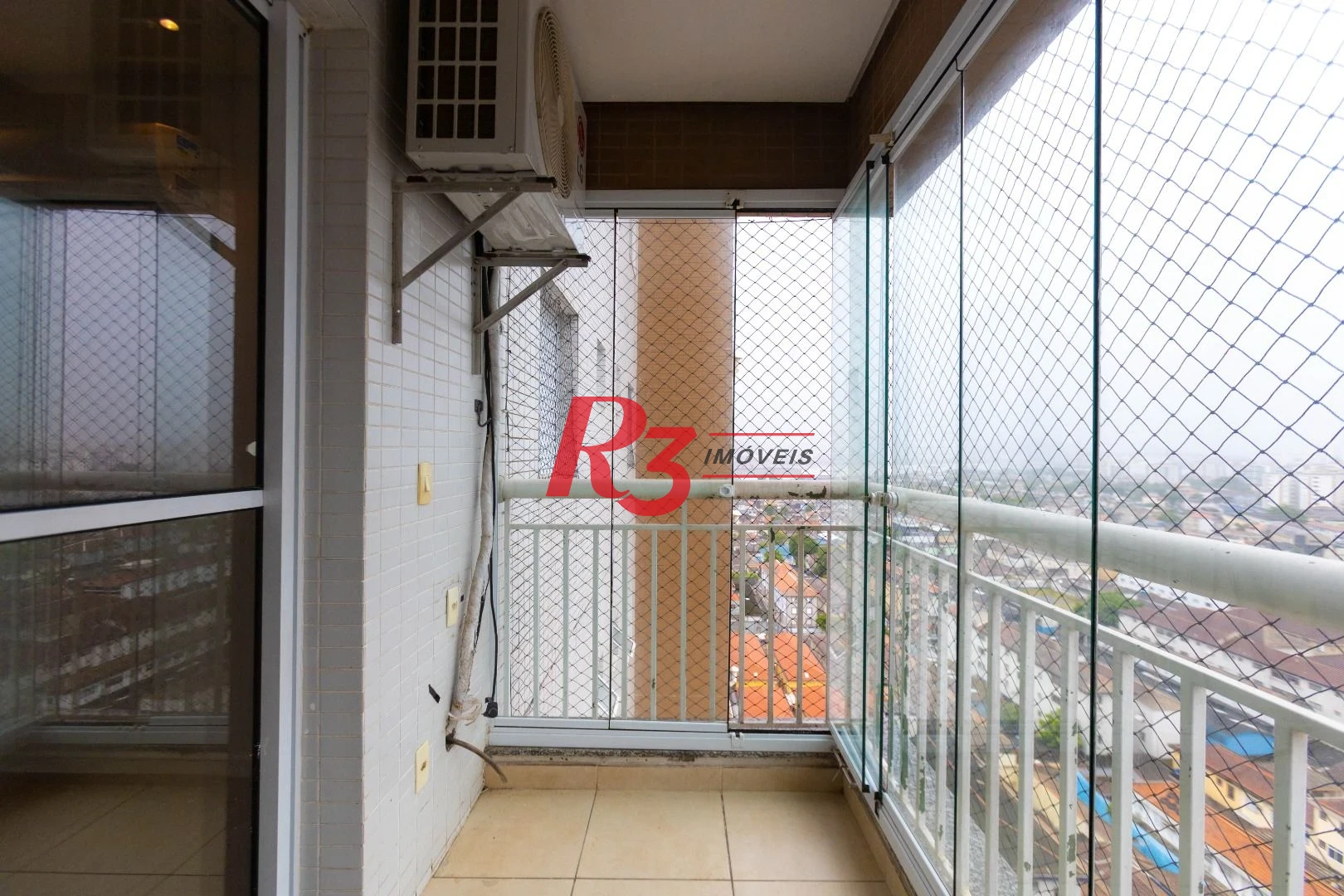 Apartamento com 2 dormitórios à venda, 64 m² por R$ 540.000,00 - Estuário - Santos/SP