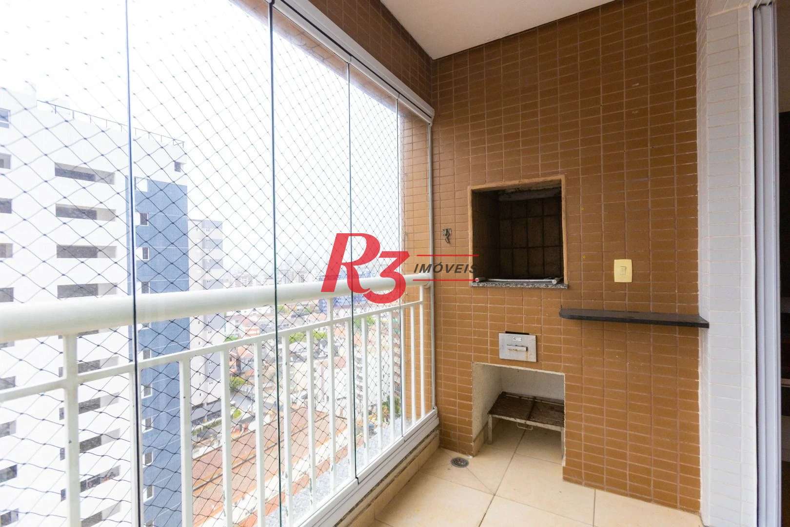 Apartamento com 2 dormitórios à venda, 64 m² por R$ 540.000,00 - Estuário - Santos/SP