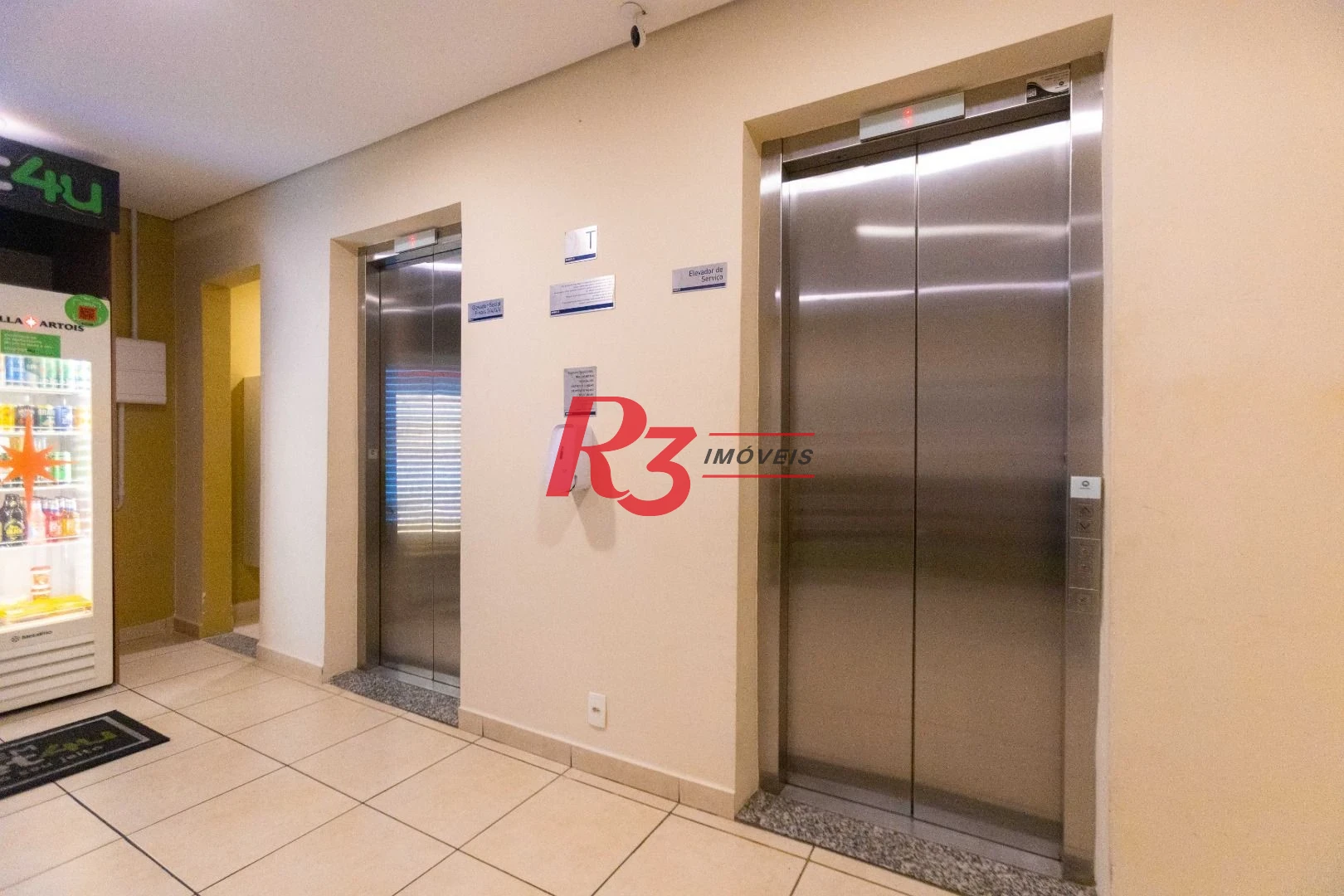 Apartamento com 2 dormitórios à venda, 64 m² por R$ 540.000,00 - Estuário - Santos/SP