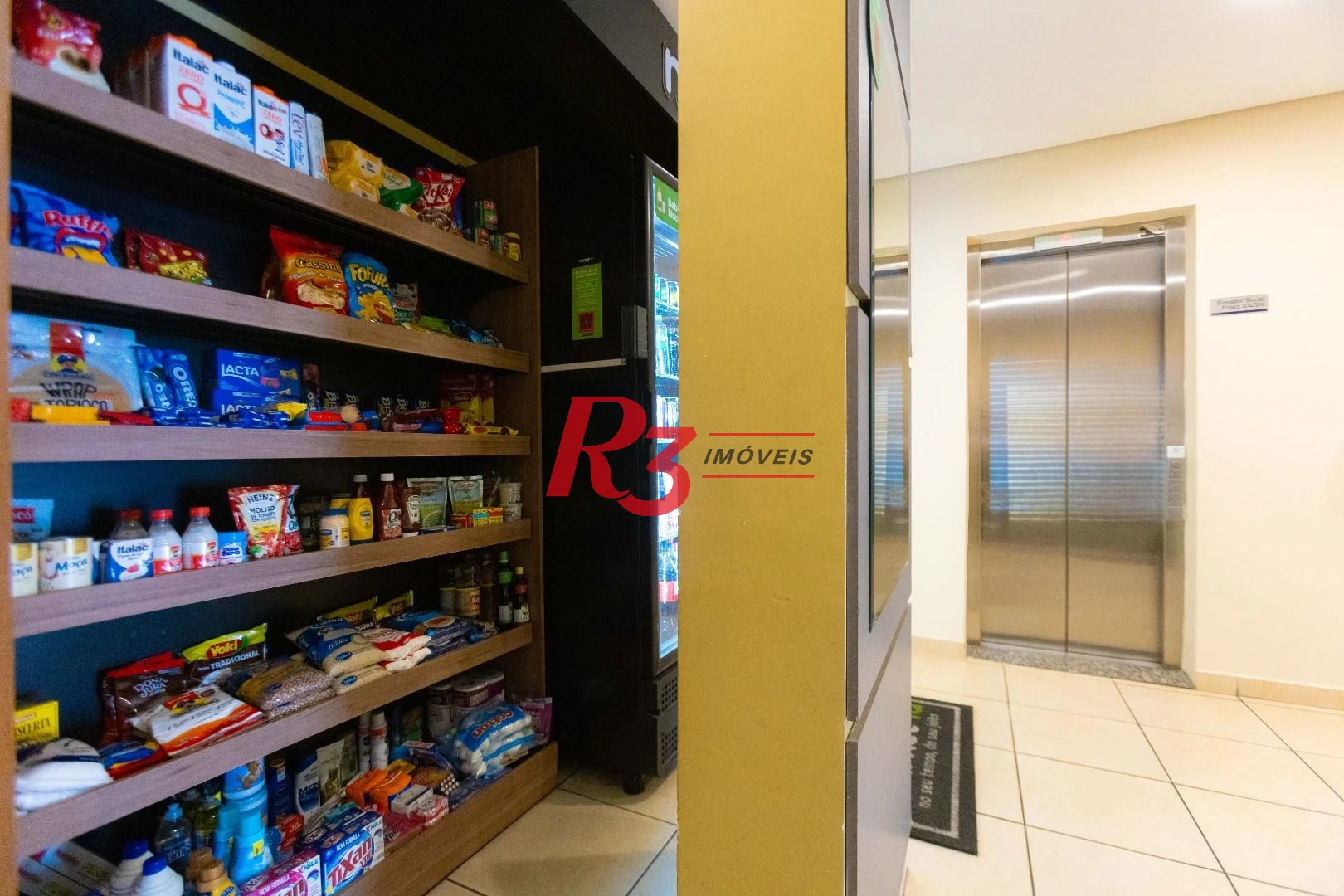 Apartamento com 2 dormitórios à venda, 64 m² por R$ 540.000,00 - Estuário - Santos/SP