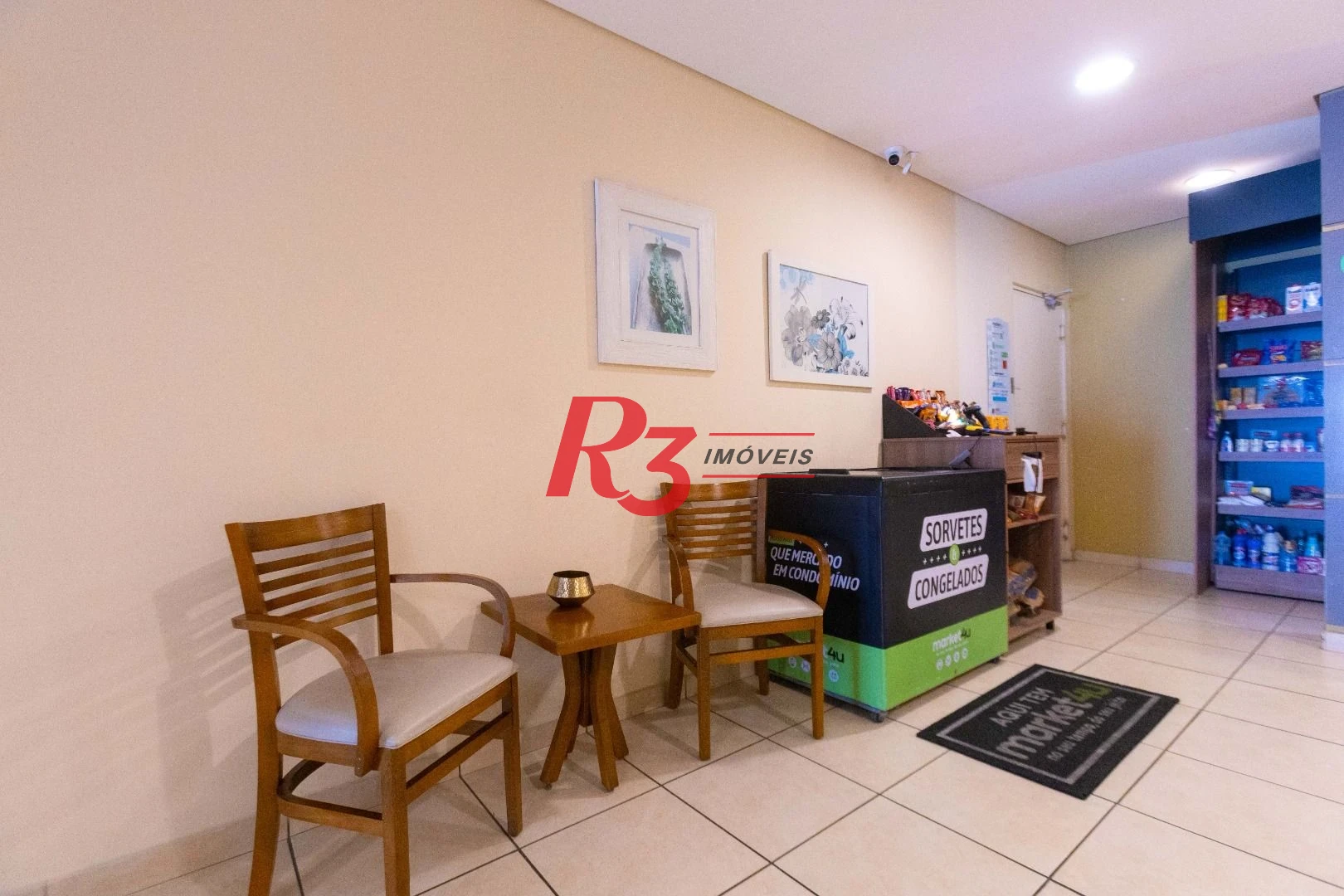 Apartamento com 2 dormitórios à venda, 64 m² por R$ 540.000,00 - Estuário - Santos/SP