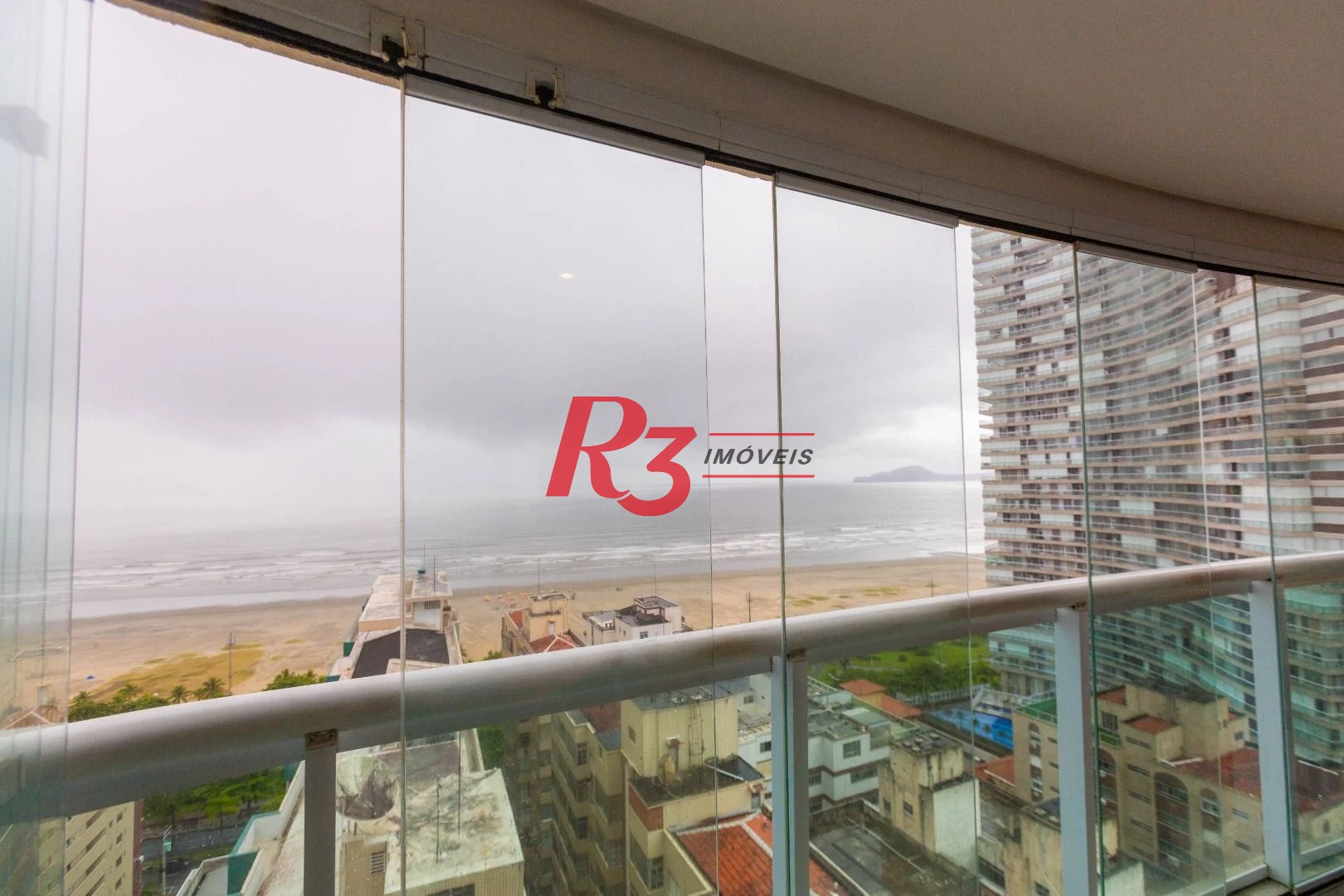 Apartamento com 2 dormitórios à venda, 83 m² por R$ 1.720.000,00 - Gonzaga - Santos/SP