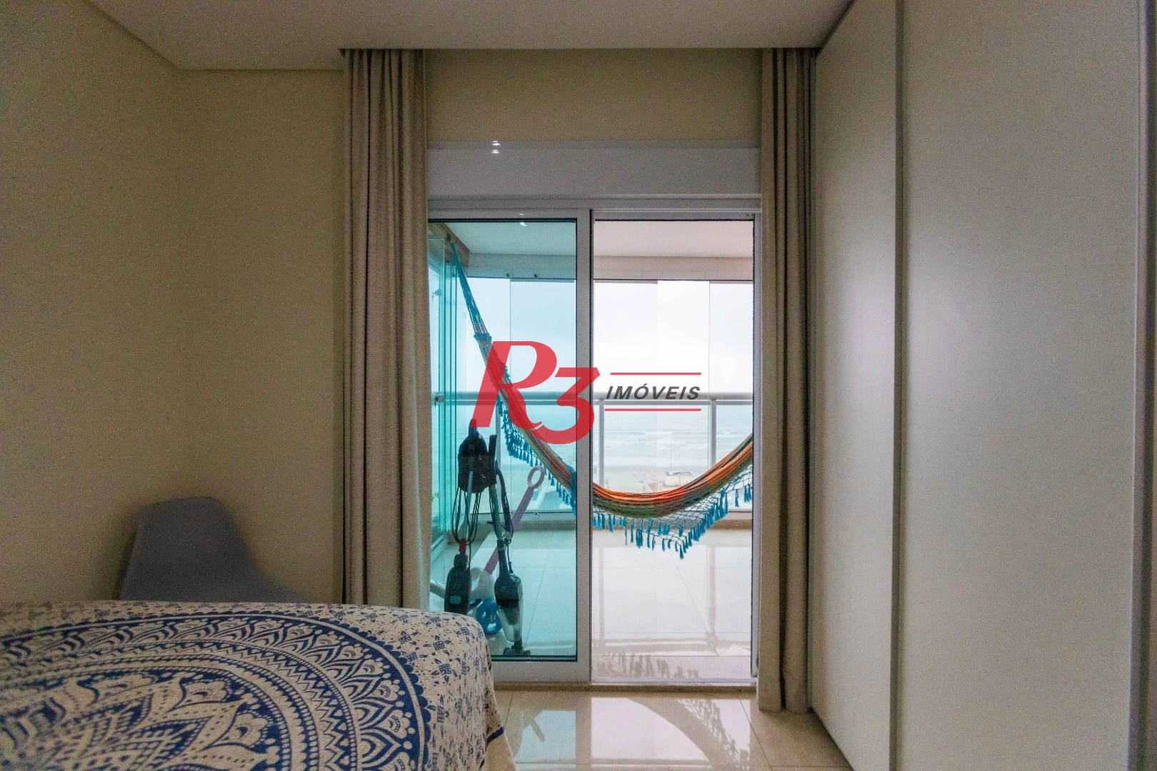 Apartamento com 2 dormitórios à venda, 83 m² por R$ 1.720.000,00 - Gonzaga - Santos/SP