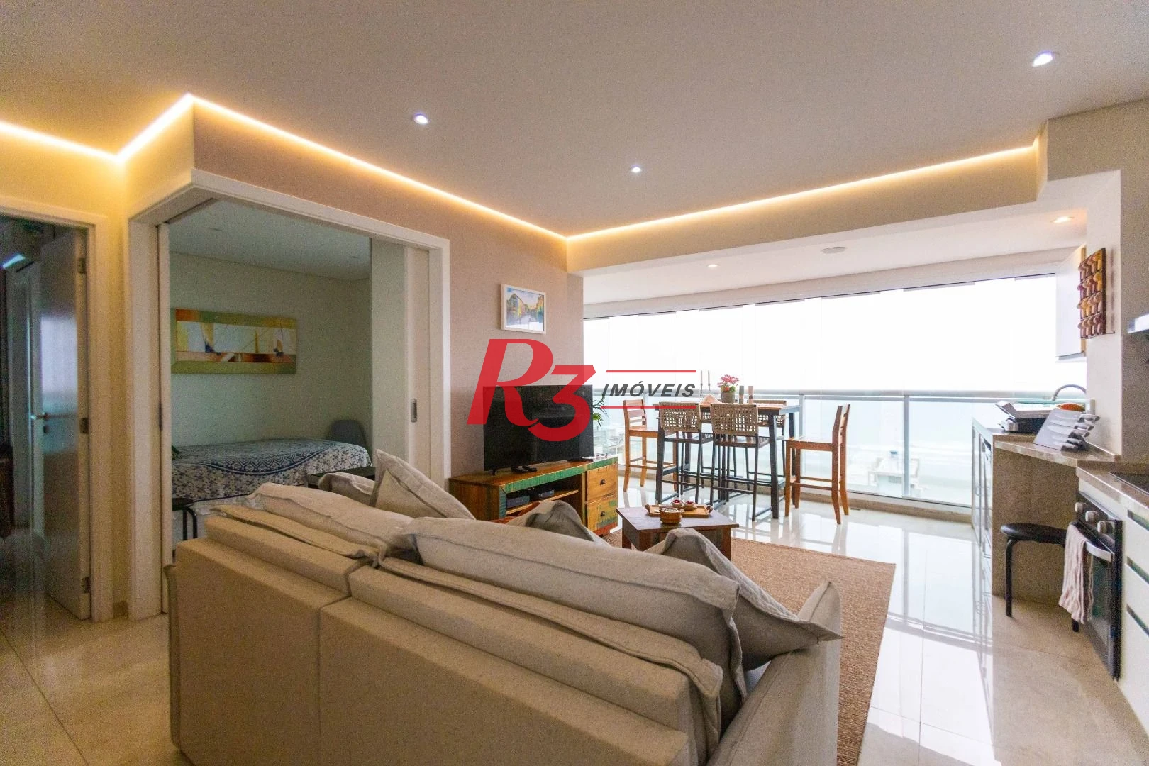 Apartamento com 2 dormitórios à venda, 83 m² por R$ 1.720.000,00 - Gonzaga - Santos/SP