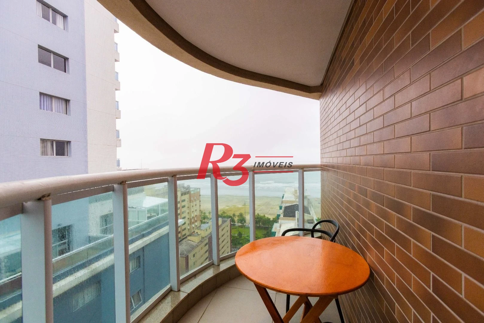 Apartamento com 2 dormitórios à venda, 83 m² por R$ 1.720.000,00 - Gonzaga - Santos/SP