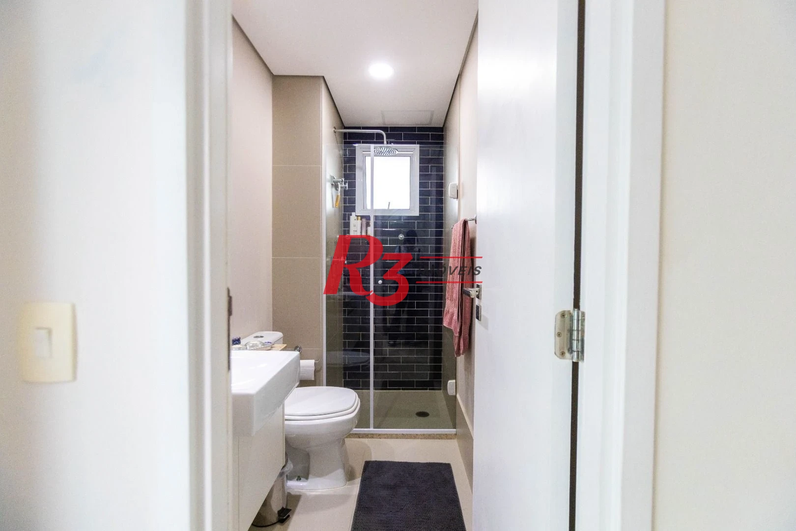 Apartamento com 2 dormitórios à venda, 83 m² por R$ 1.720.000,00 - Gonzaga - Santos/SP