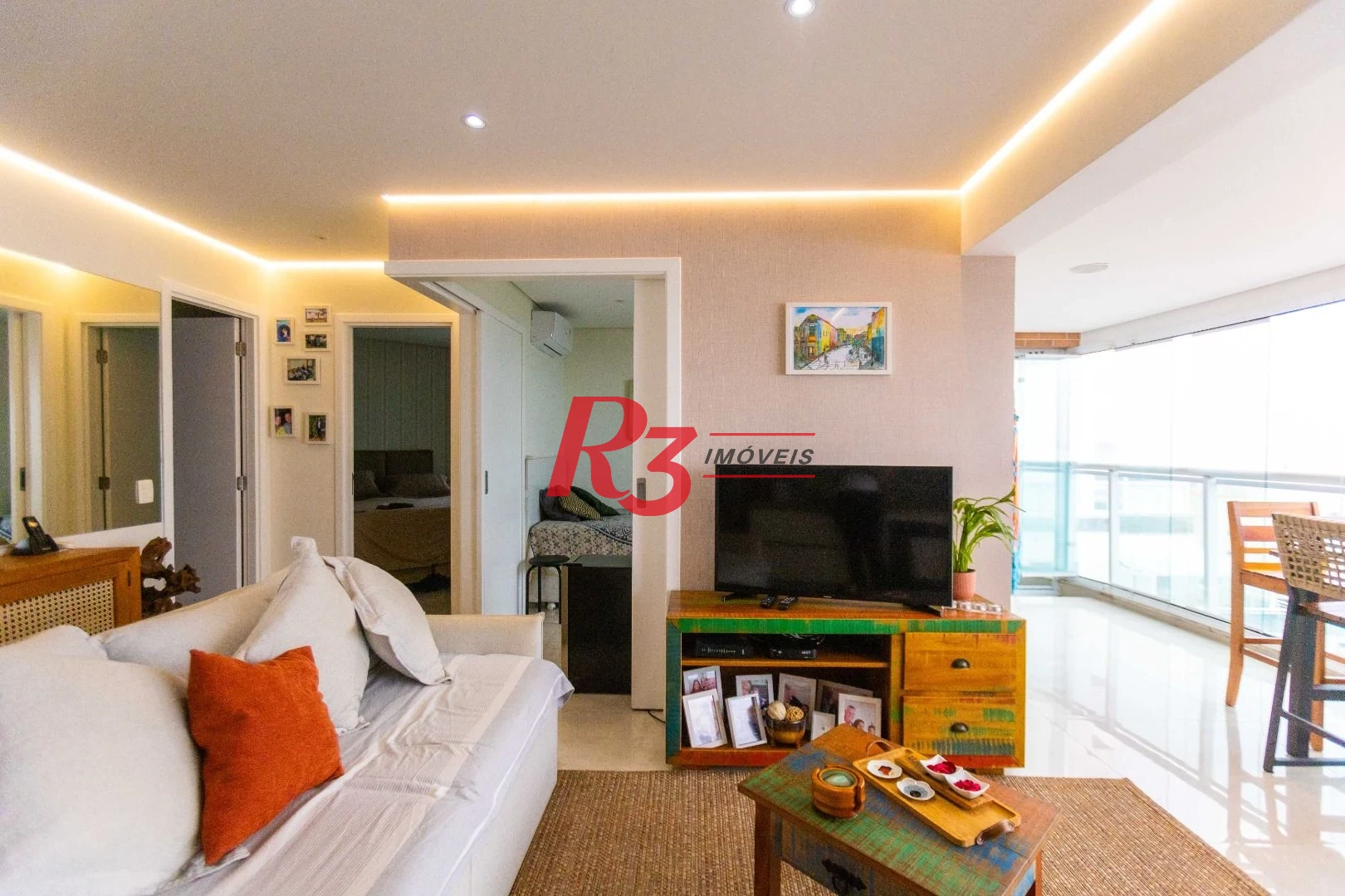 Apartamento com 2 dormitórios à venda, 83 m² por R$ 1.720.000,00 - Gonzaga - Santos/SP