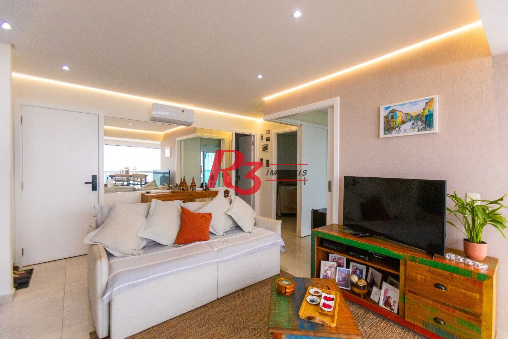 Apartamento com 2 dormitórios à venda, 83 m² por R$ 1.720.000,00 - Gonzaga - Santos/SP