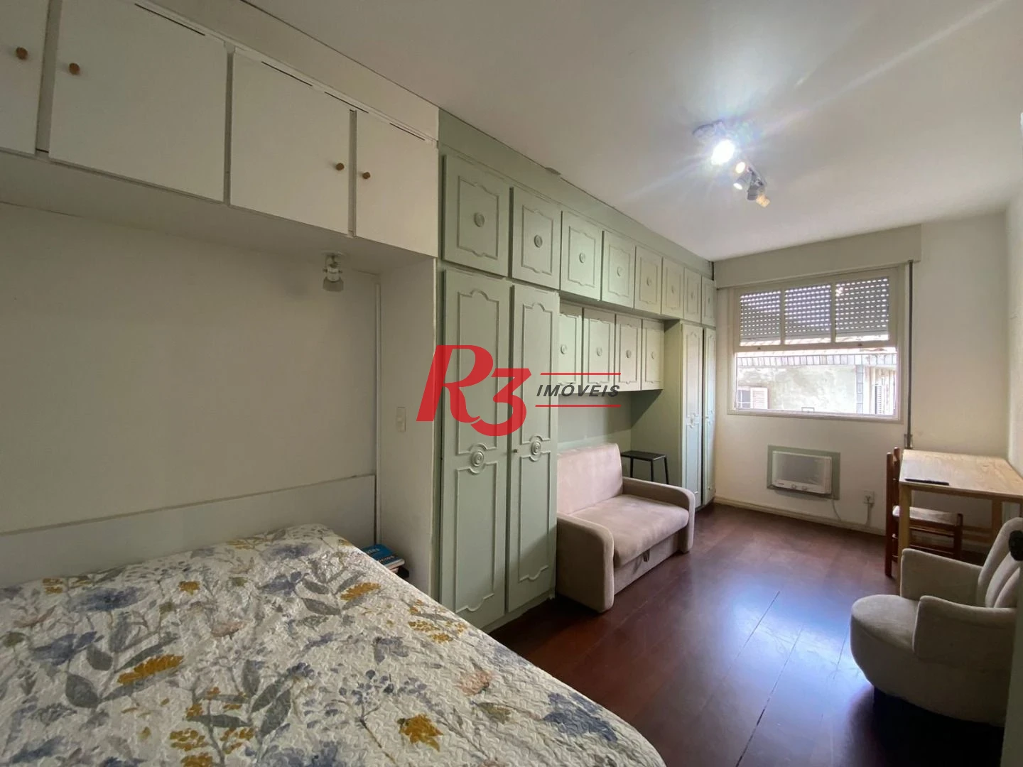 Apartamento com 3 dormitórios para alugar, 147 m² por R$ 6.300,00/mês - Embaré - Santos/SP