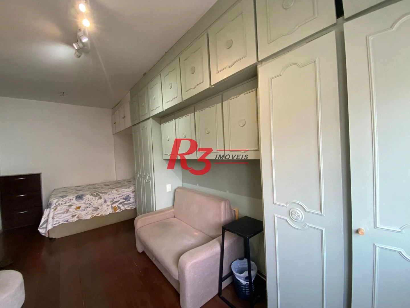 Apartamento com 3 dormitórios para alugar, 147 m² por R$ 6.300,00/mês - Embaré - Santos/SP