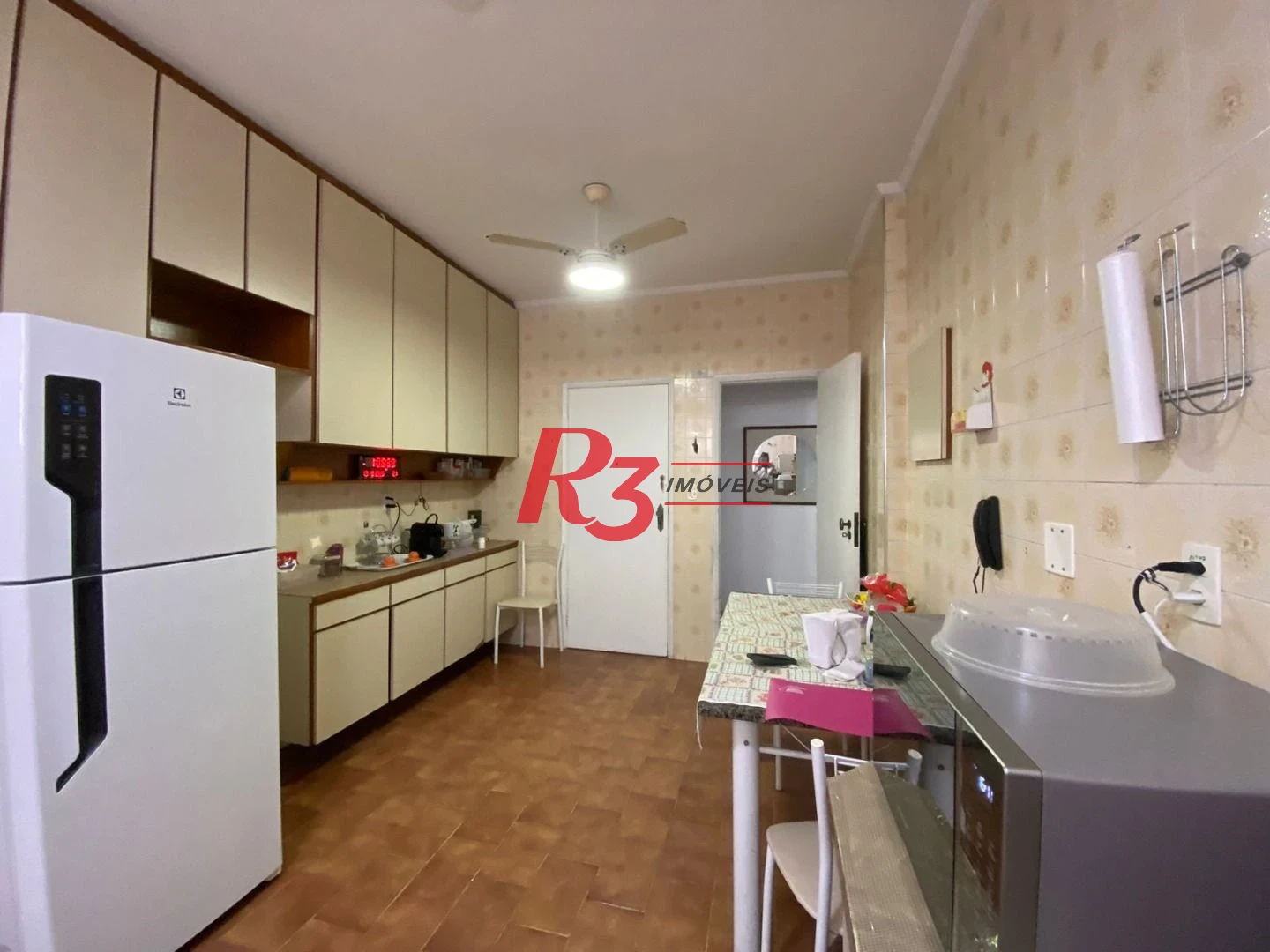 Apartamento com 3 dormitórios para alugar, 147 m² por R$ 6.300,00/mês - Embaré - Santos/SP