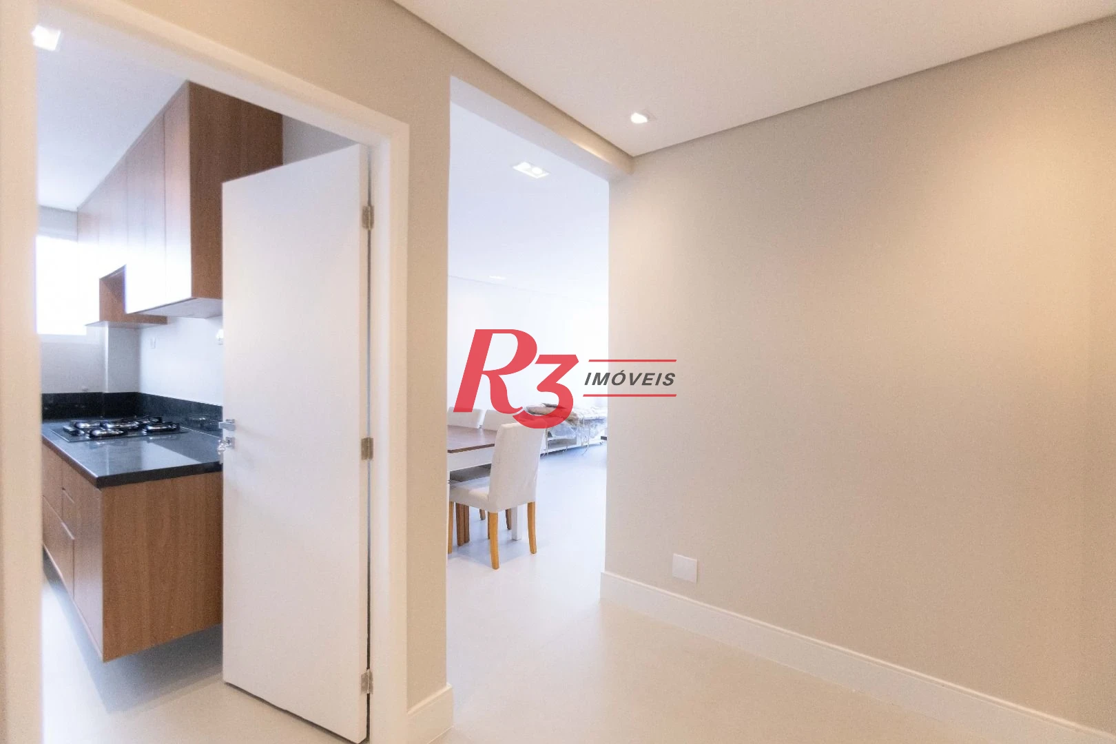 Apartamento com 3 dormitórios à venda, 133 m² por R$ 1.390.000,00 - Gonzaga - Santos/SP
