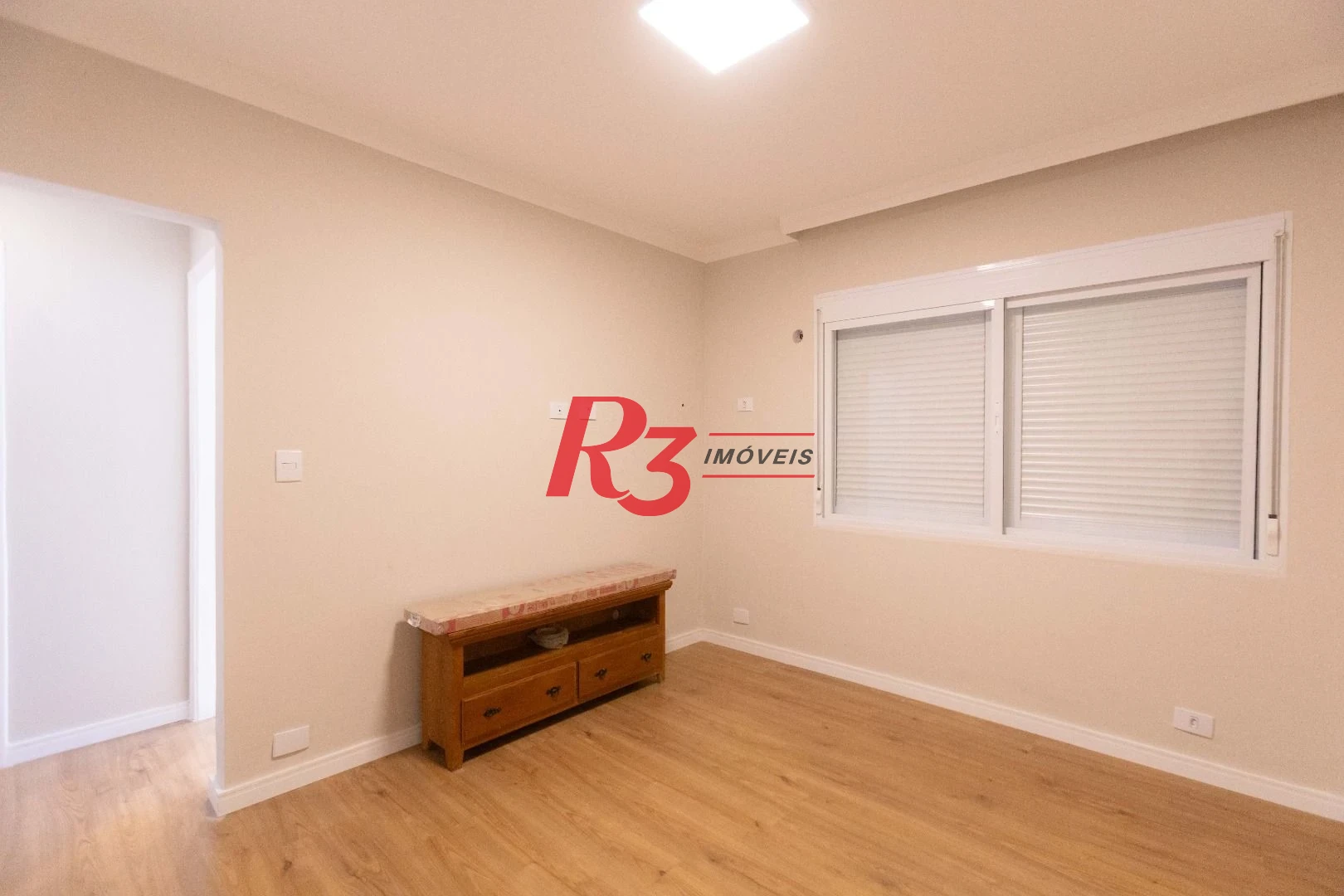 Apartamento com 3 dormitórios à venda, 133 m² por R$ 1.390.000,00 - Gonzaga - Santos/SP