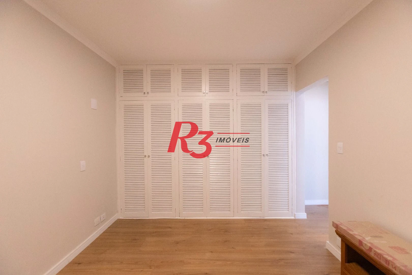 Apartamento com 3 dormitórios à venda, 133 m² por R$ 1.390.000,00 - Gonzaga - Santos/SP
