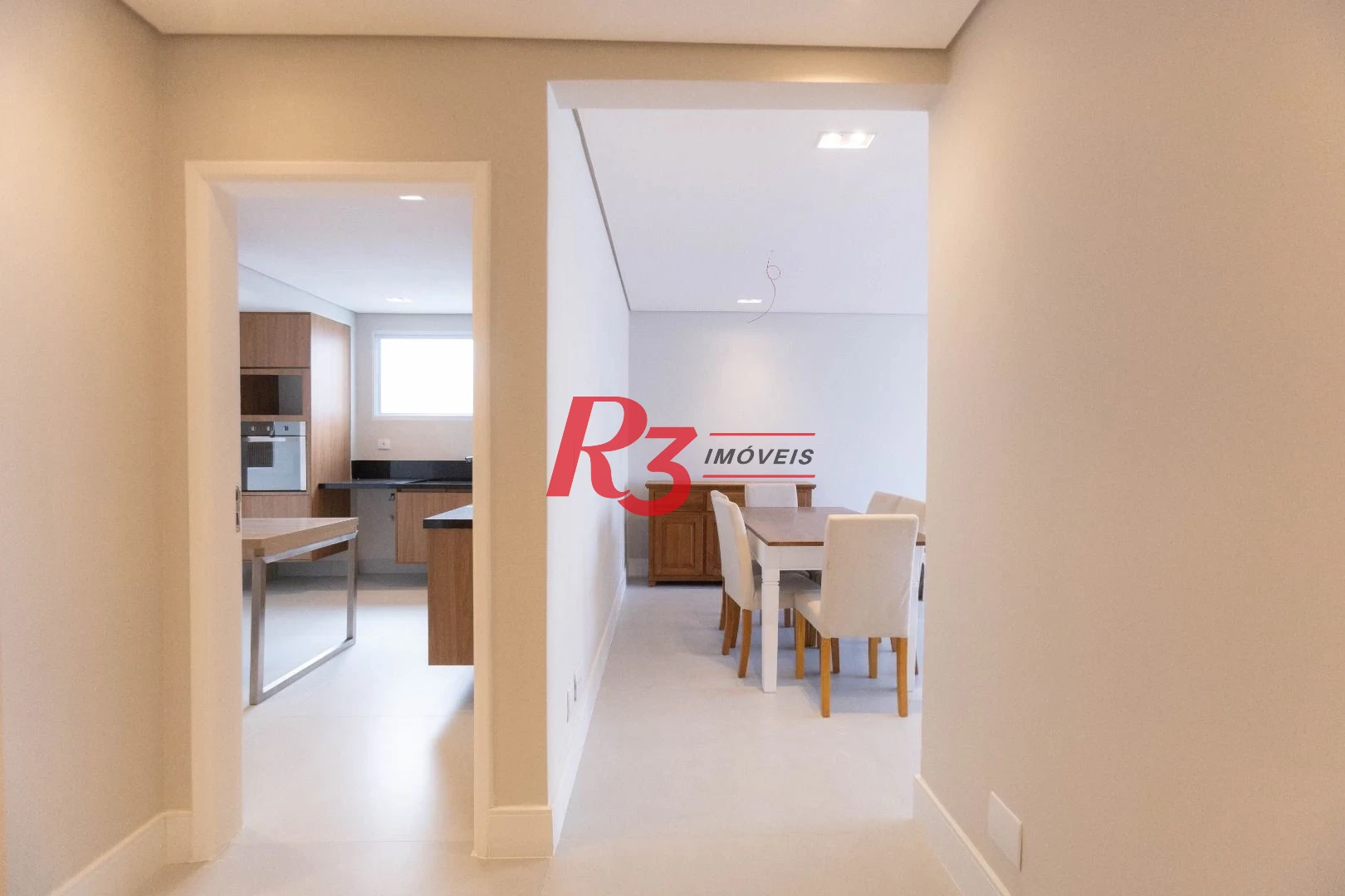 Apartamento com 3 dormitórios à venda, 133 m² por R$ 1.390.000,00 - Gonzaga - Santos/SP
