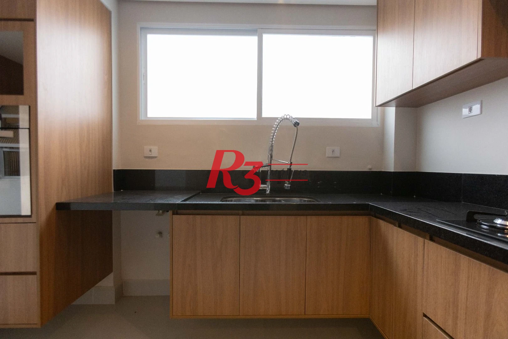Apartamento com 3 dormitórios à venda, 133 m² por R$ 1.390.000,00 - Gonzaga - Santos/SP