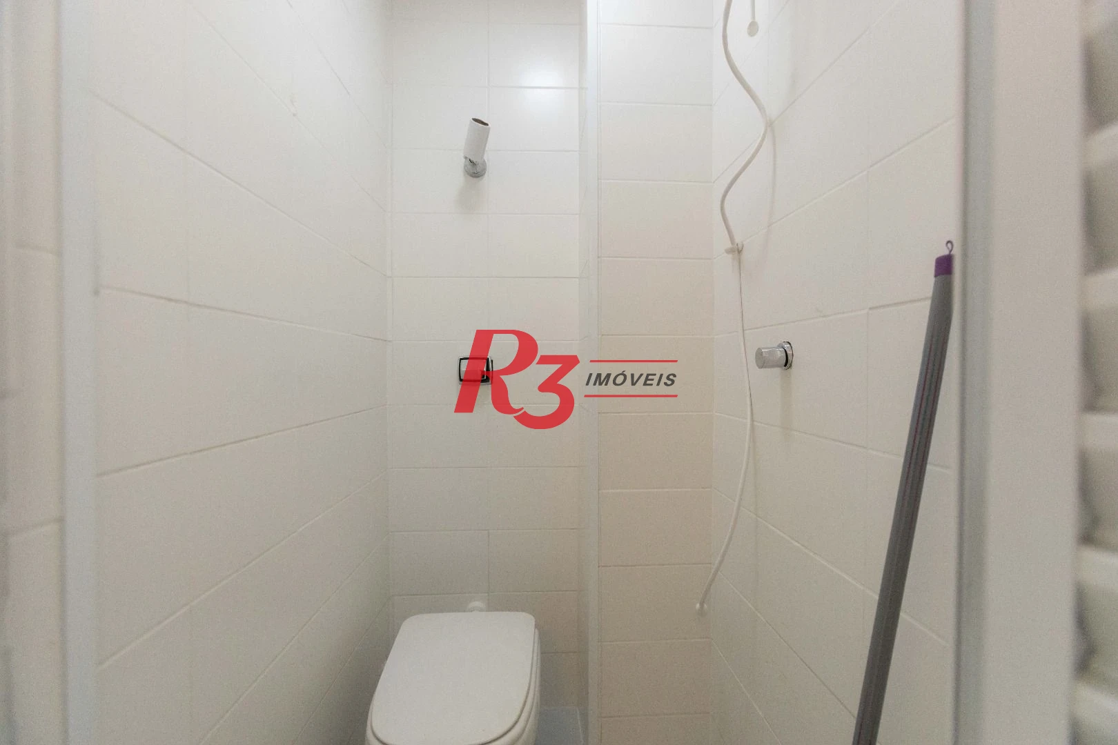 Apartamento com 3 dormitórios à venda, 133 m² por R$ 1.390.000,00 - Gonzaga - Santos/SP