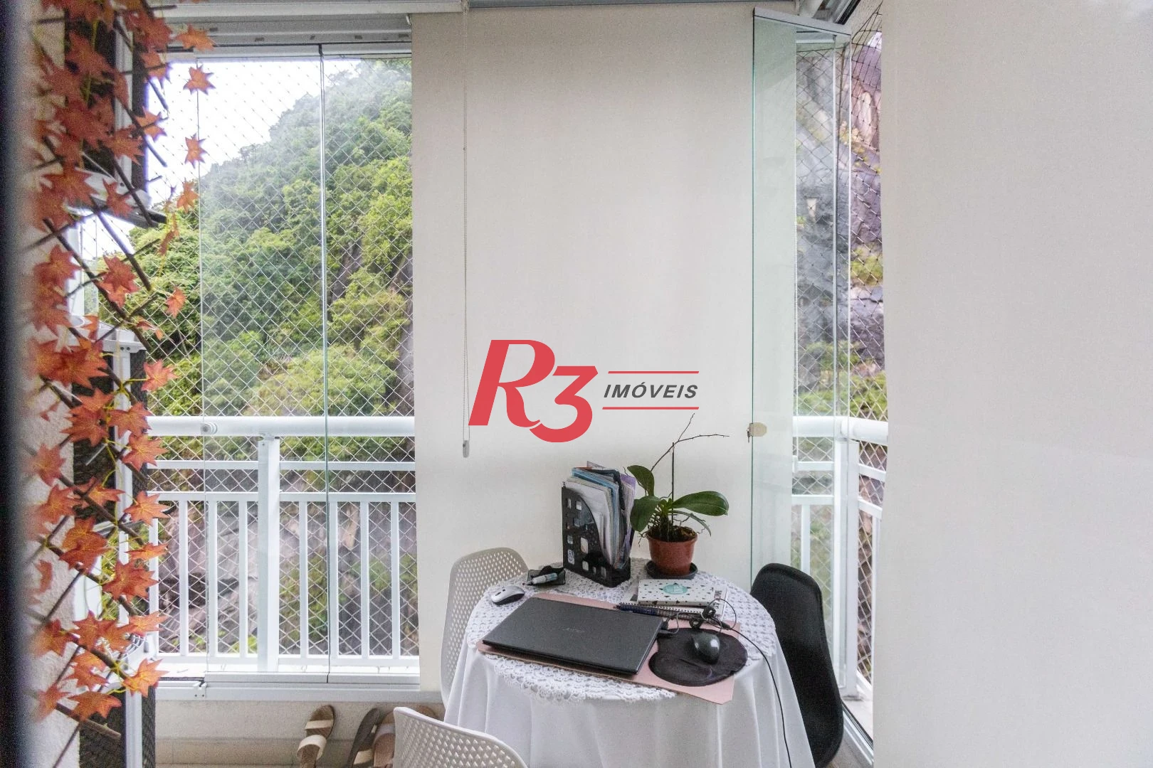 Apartamento com 2 dormitórios à venda, 62 m² por R$ 650.000,00 - Marapé - Santos/SP