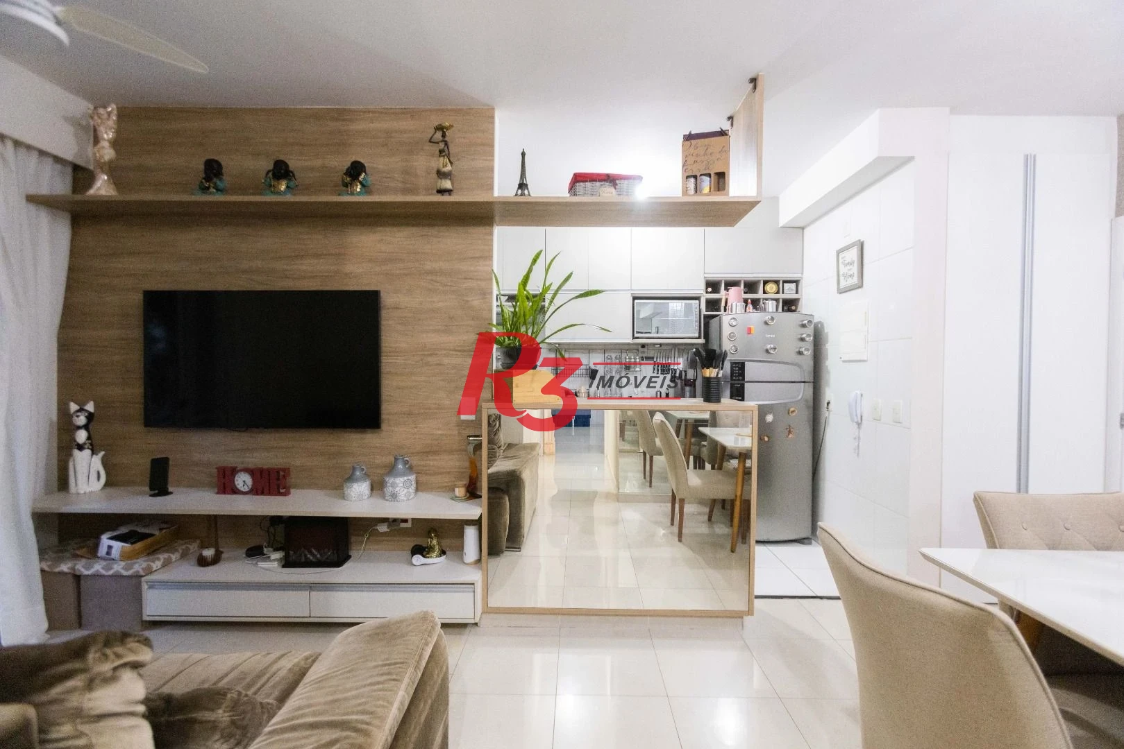 Apartamento com 2 dormitórios à venda, 62 m² por R$ 650.000,00 - Marapé - Santos/SP