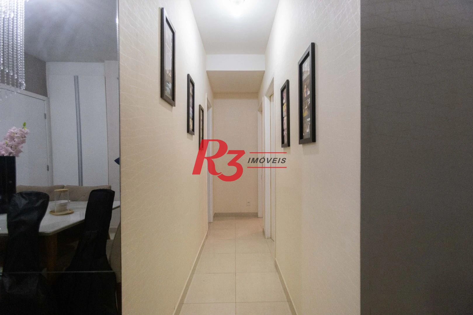 Apartamento com 2 dormitórios à venda, 62 m² por R$ 650.000,00 - Marapé - Santos/SP