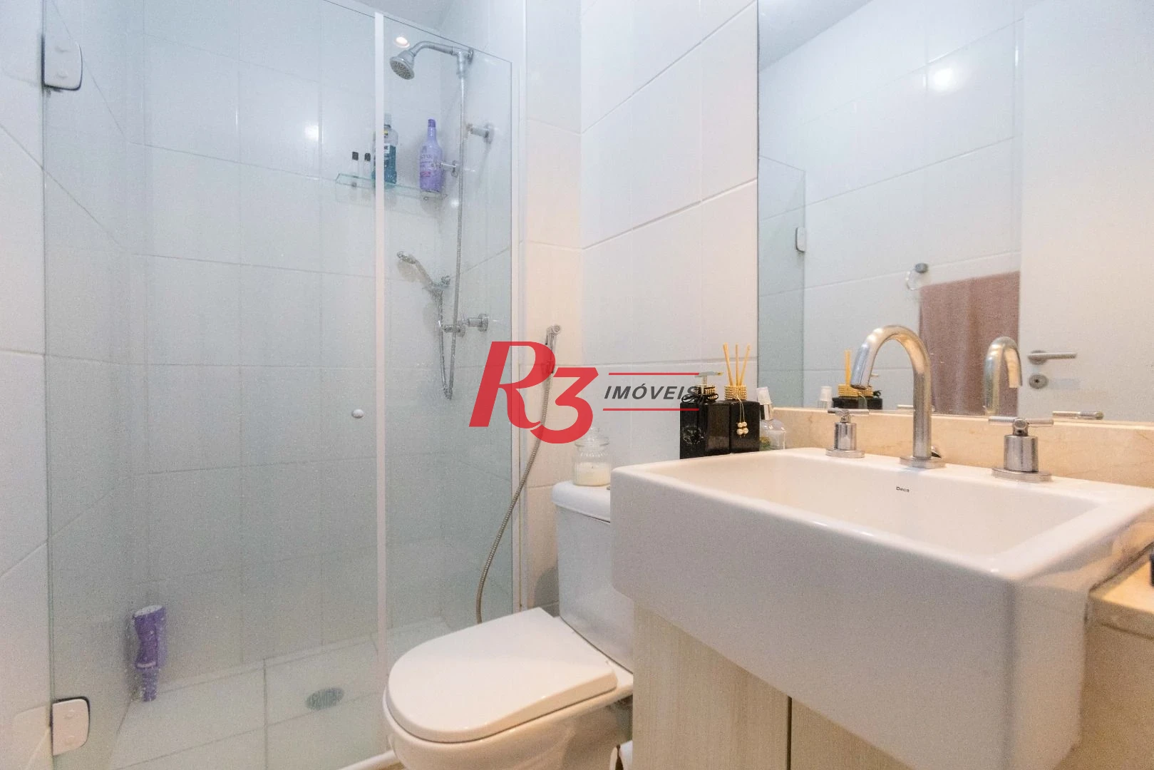 Apartamento com 2 dormitórios à venda, 62 m² por R$ 650.000,00 - Marapé - Santos/SP