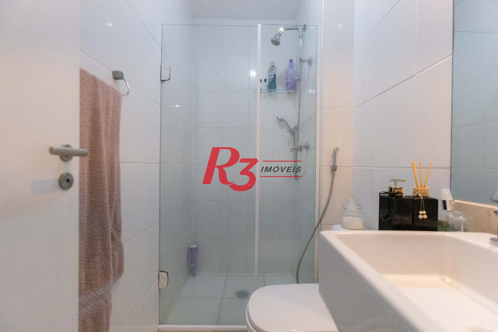 Apartamento com 2 dormitórios à venda, 62 m² por R$ 650.000,00 - Marapé - Santos/SP