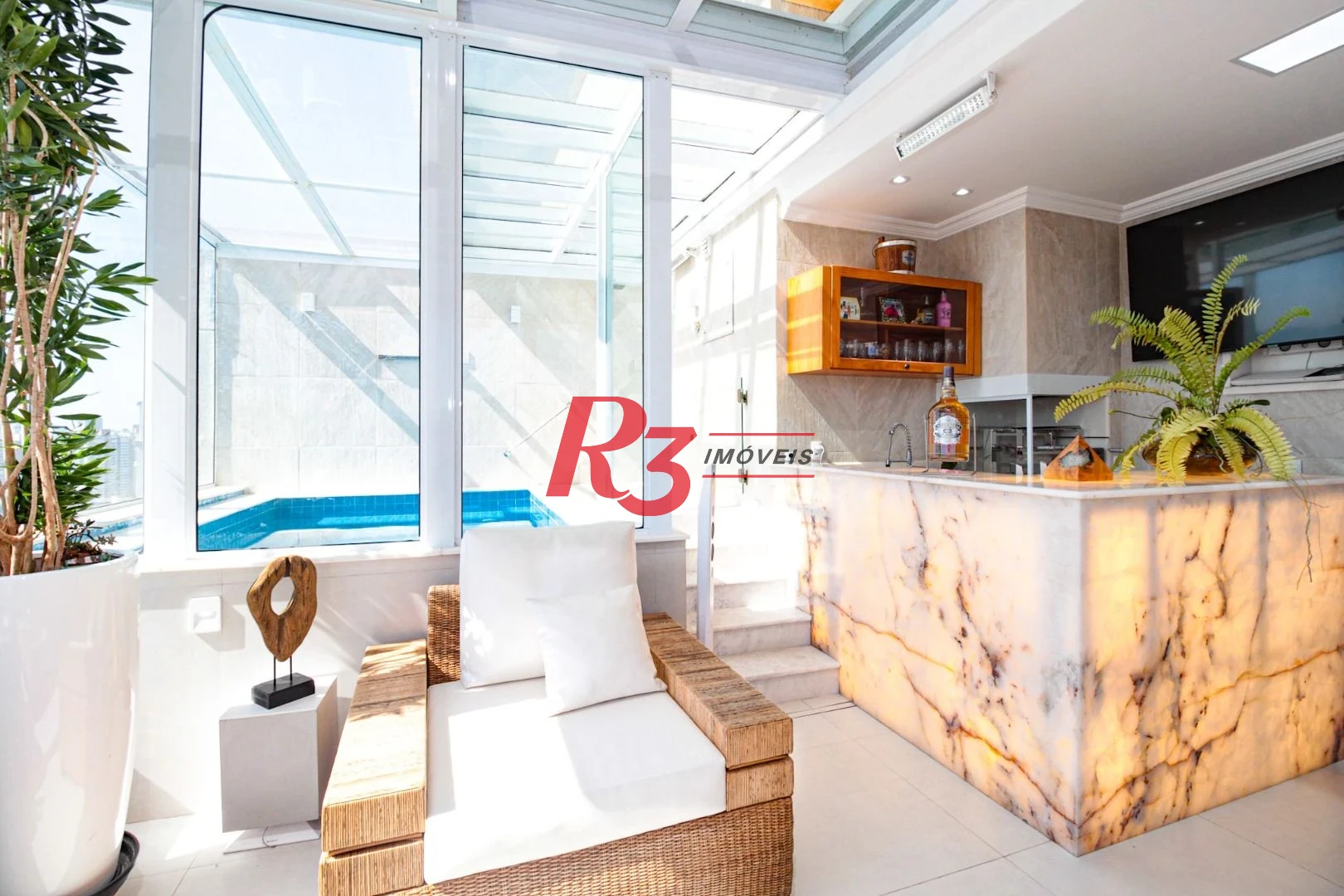 Cobertura com 4 dormitórios à venda, 350 m² por R$ 4.500.000,00 - Marapé - Santos/SP