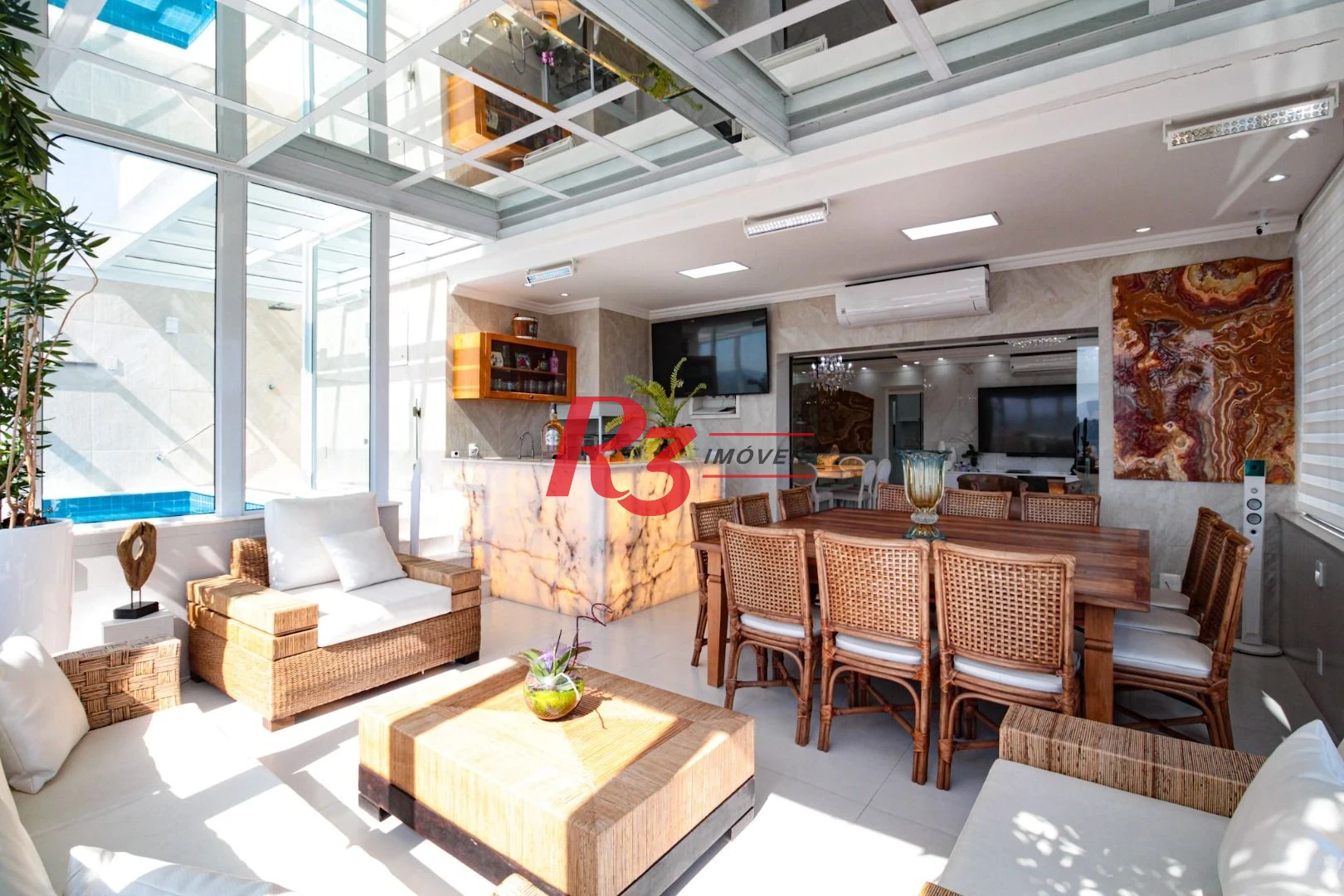 Cobertura com 4 dormitórios à venda, 350 m² por R$ 4.500.000,00 - Marapé - Santos/SP